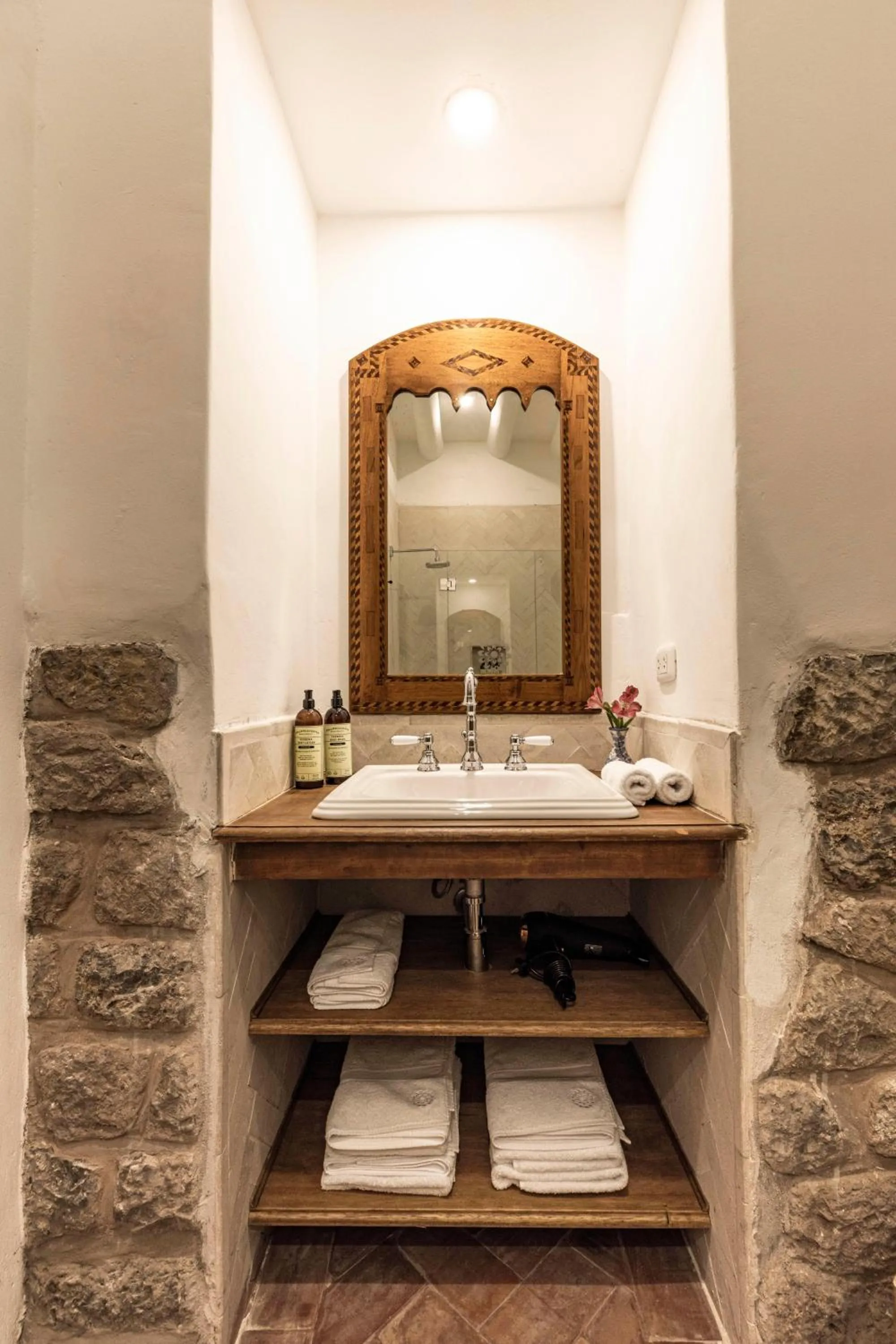 Bathroom in Casa Clara by Ananay Hotels