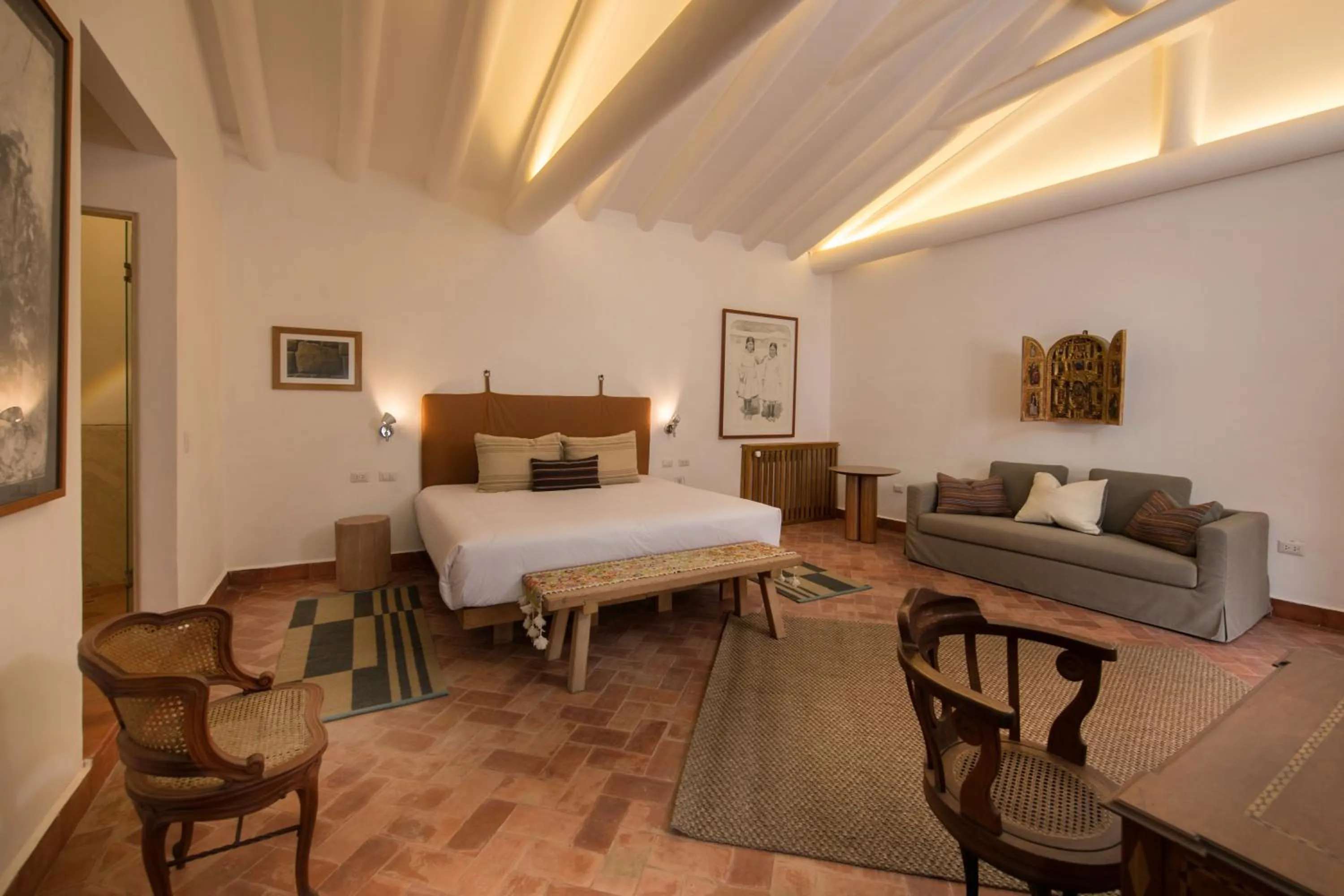 Photo of the whole room, Bed in Casa Clara by Ananay Hotels