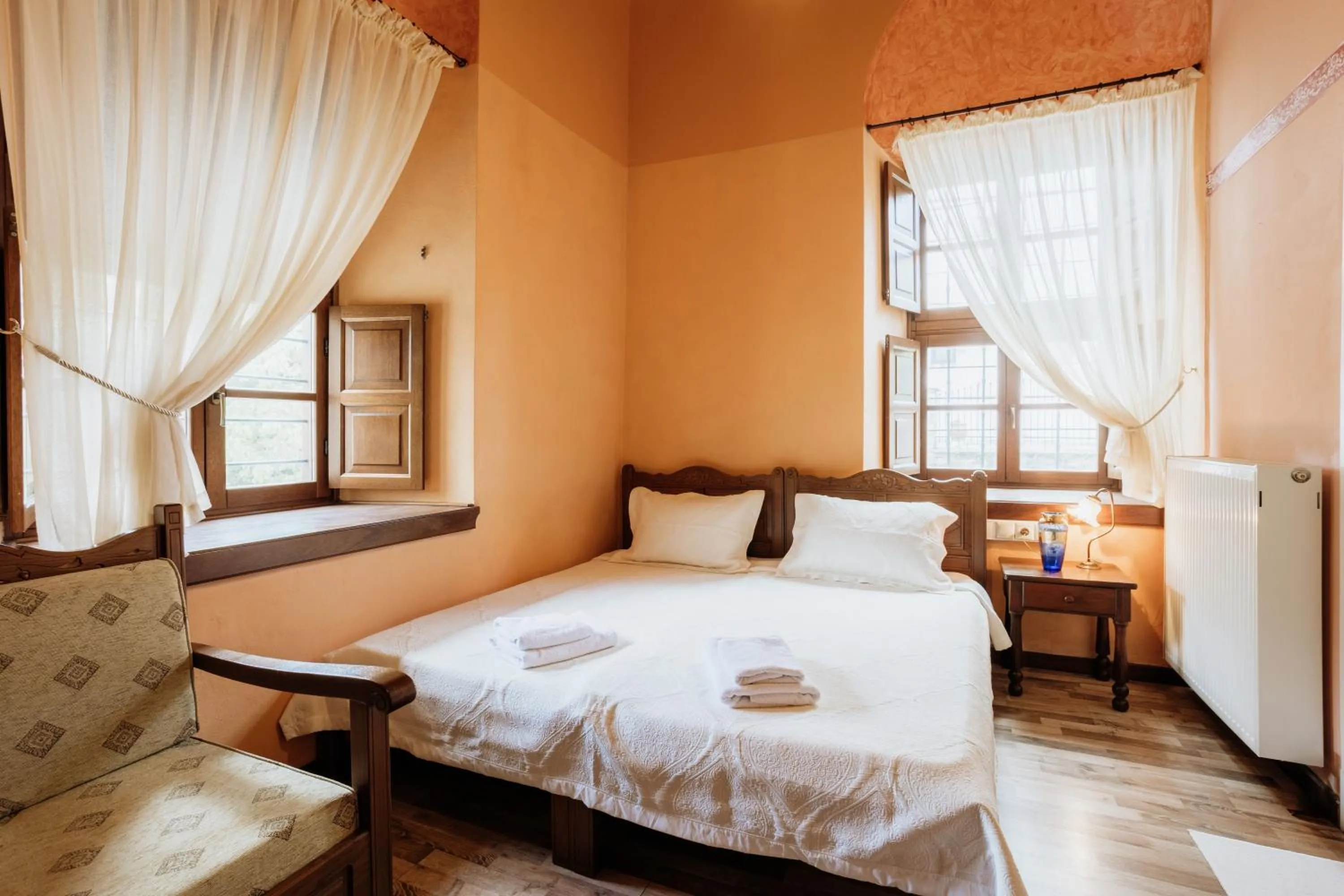 Bed in Archontiko Kantartzi