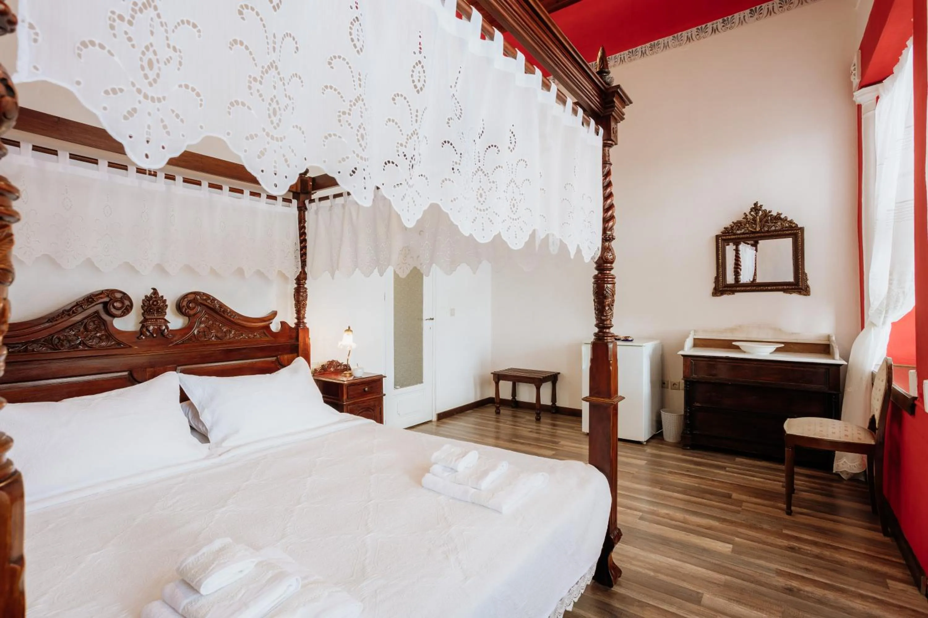 Bed in Archontiko Kantartzi