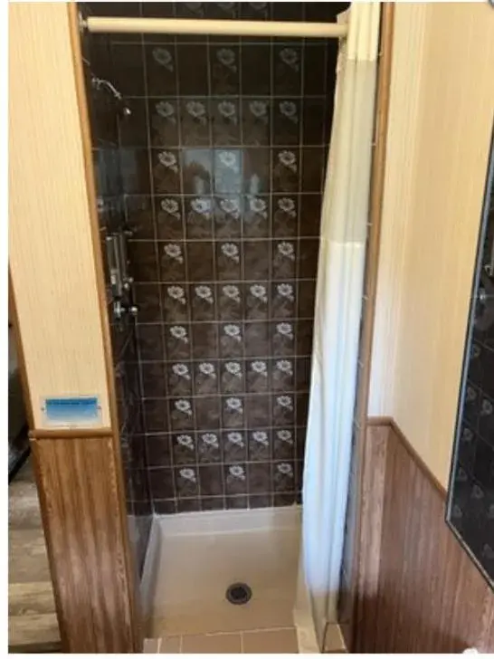 Classic Quadruple Room in Colton Point Motel Classic Quadruple Room in Colton Point Motel