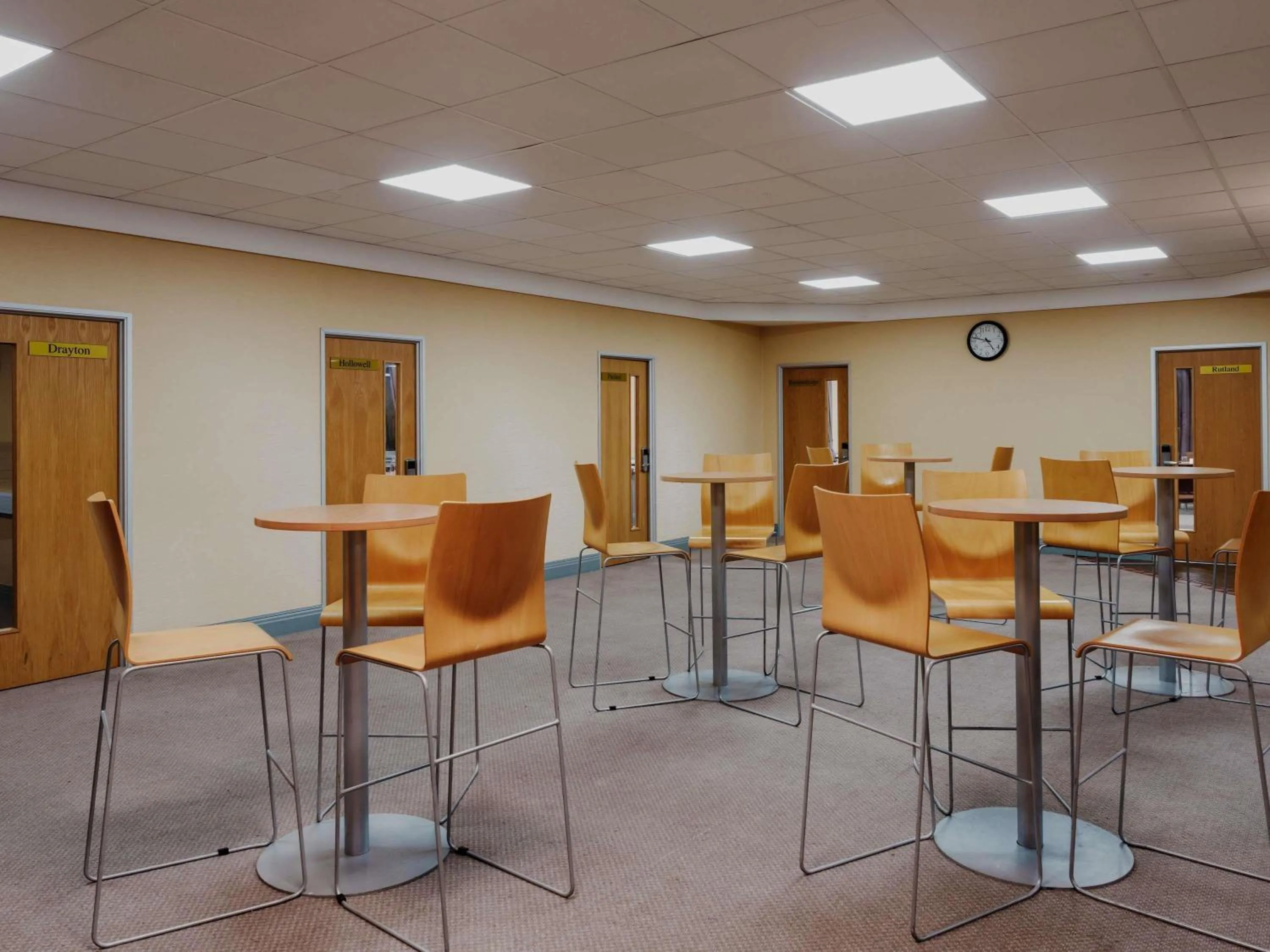 Meeting/conference room in Mercure Daventry Court Hotel