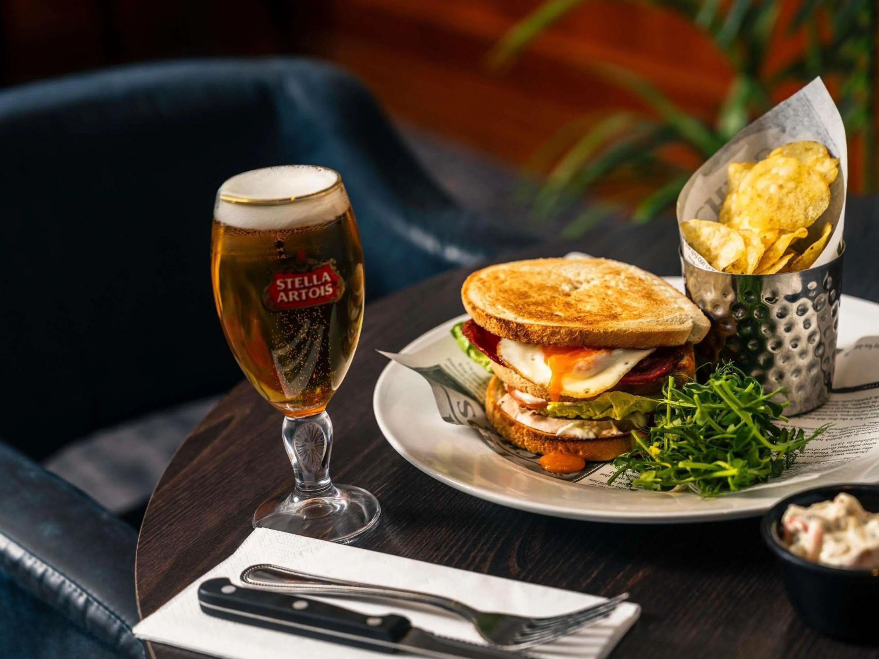 Restaurant/places to eat in Mercure Daventry Court Hotel