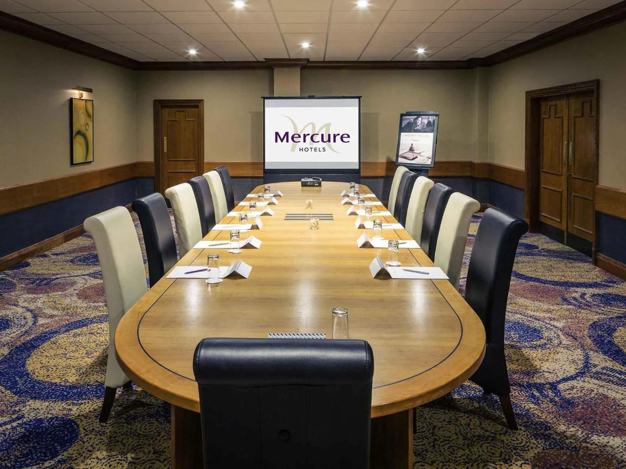 Meeting/conference room in Mercure Daventry Court Hotel