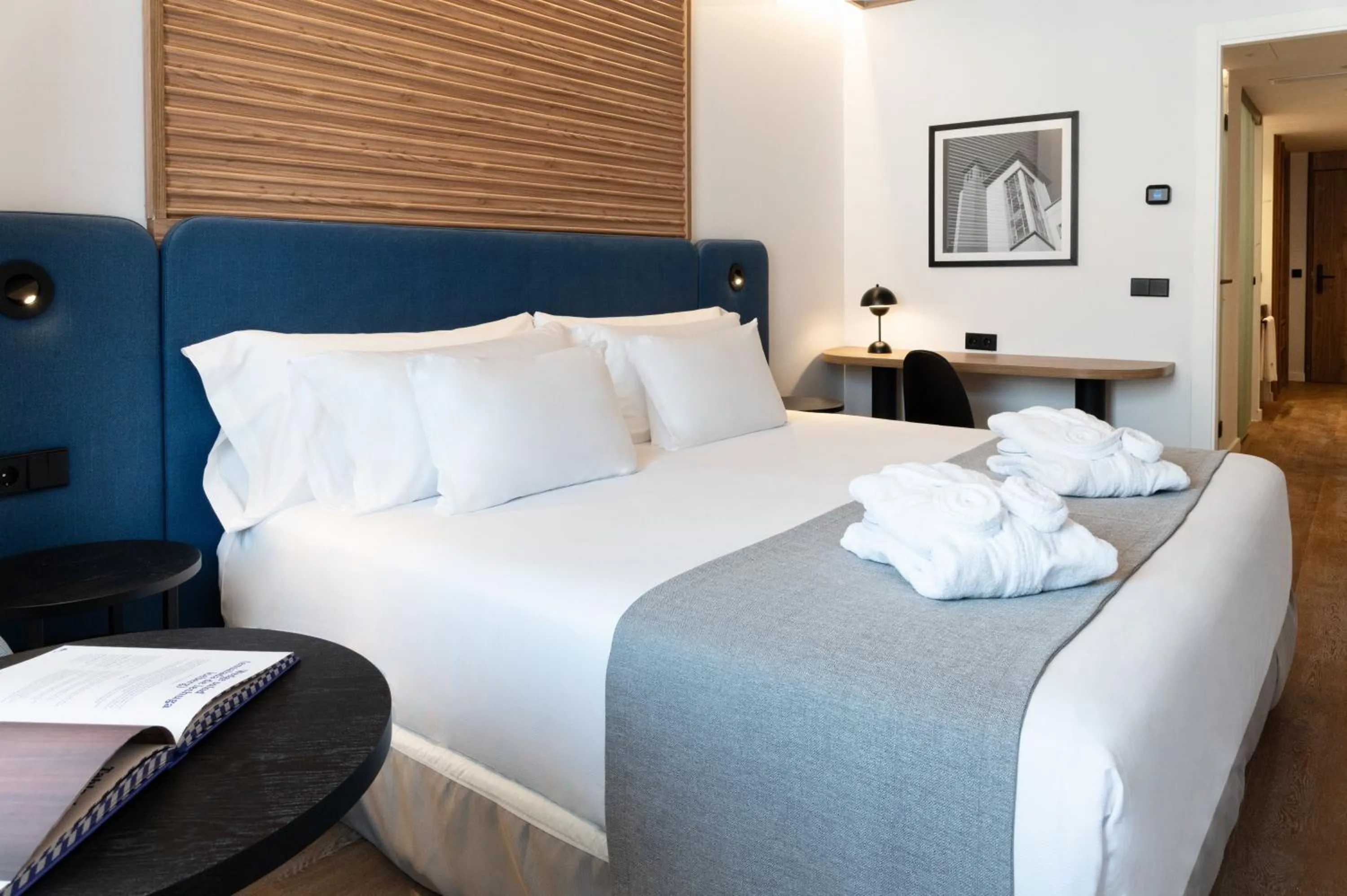 Bed in Barceló Santa Cruz Contemporáneo