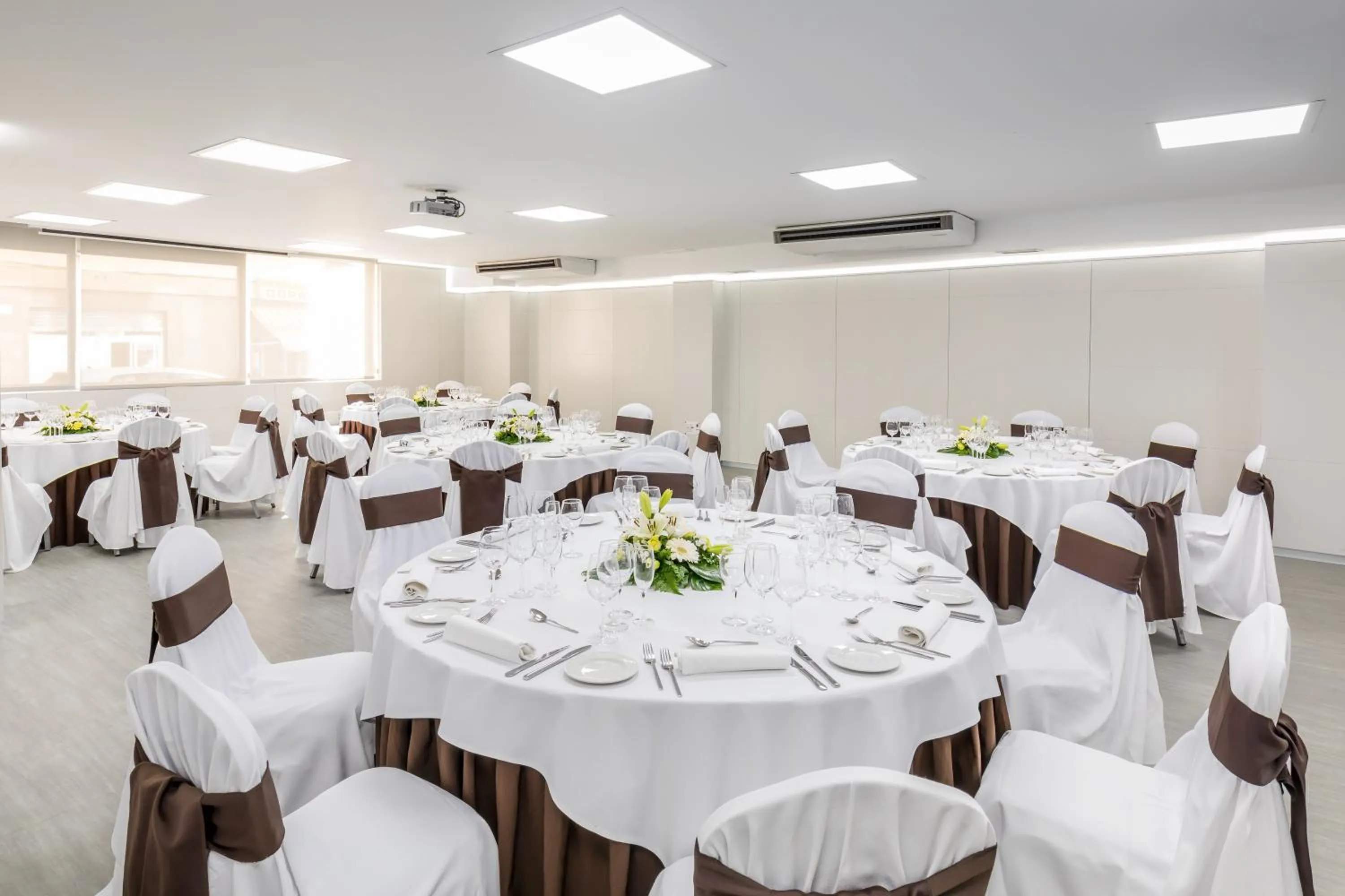 Meeting/conference room in Barceló Santa Cruz Contemporáneo