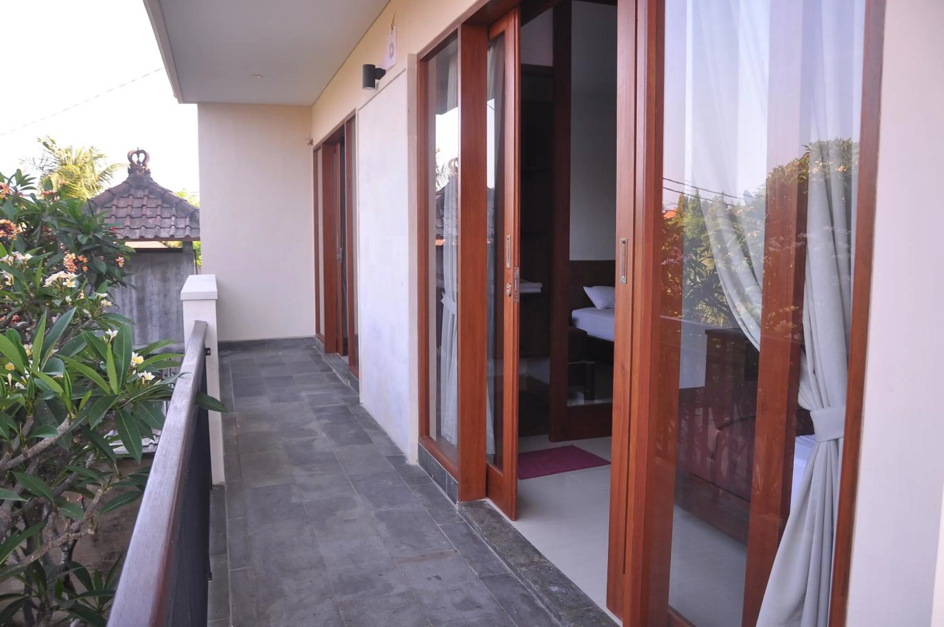 Balcony/Terrace in Ngetis Home Stay