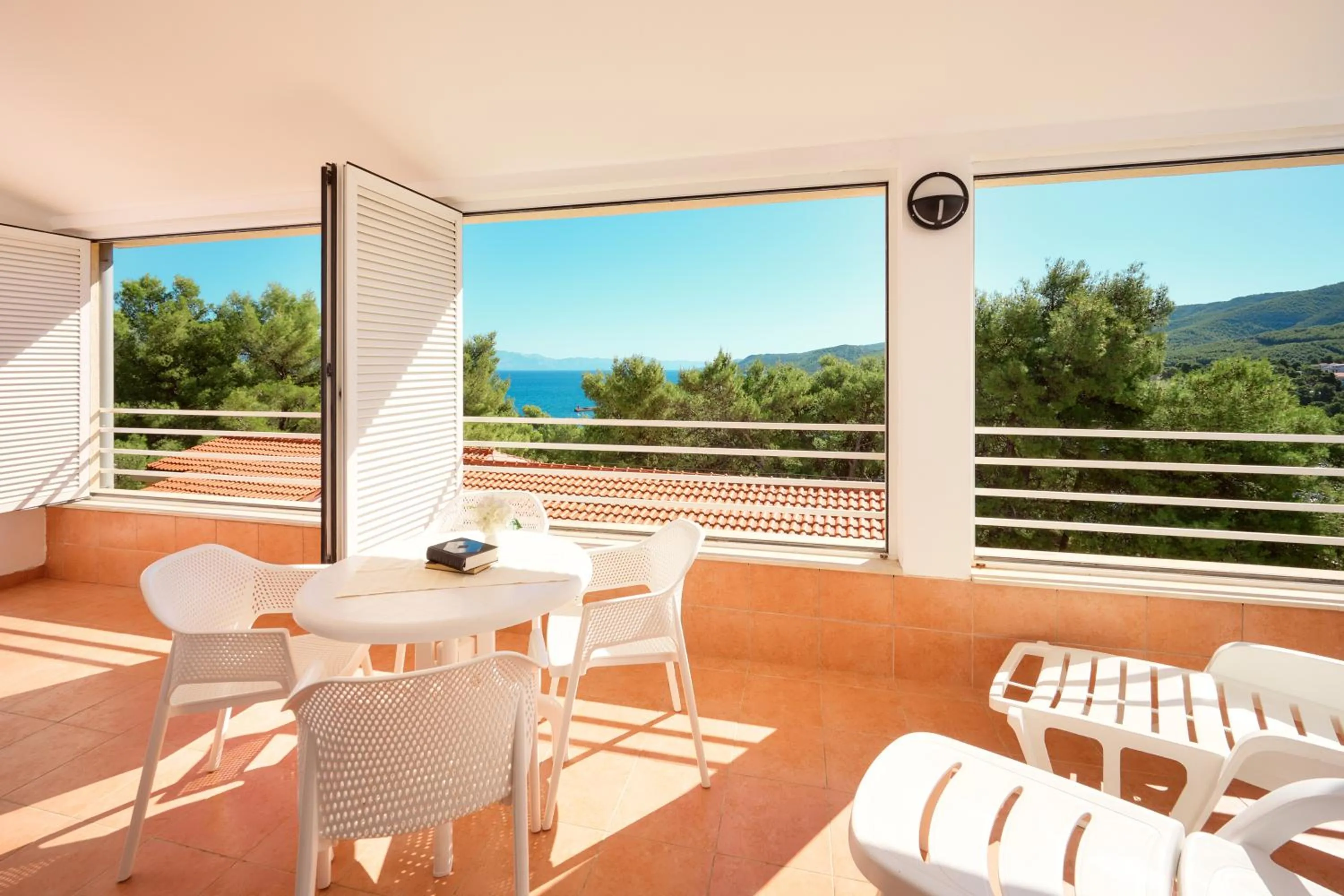 Fontana Bayside Park