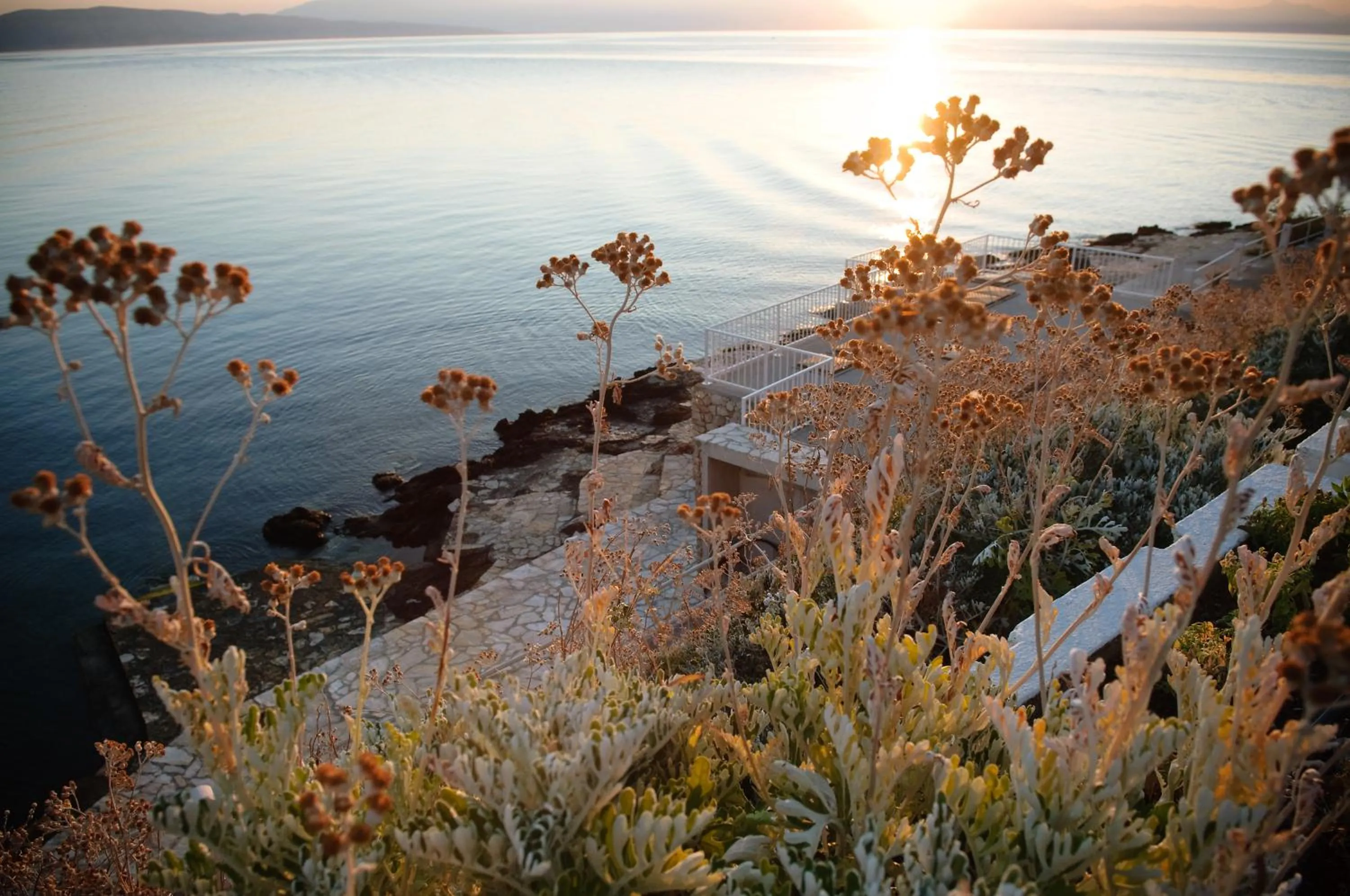 Beach in Fontana Bayside Park