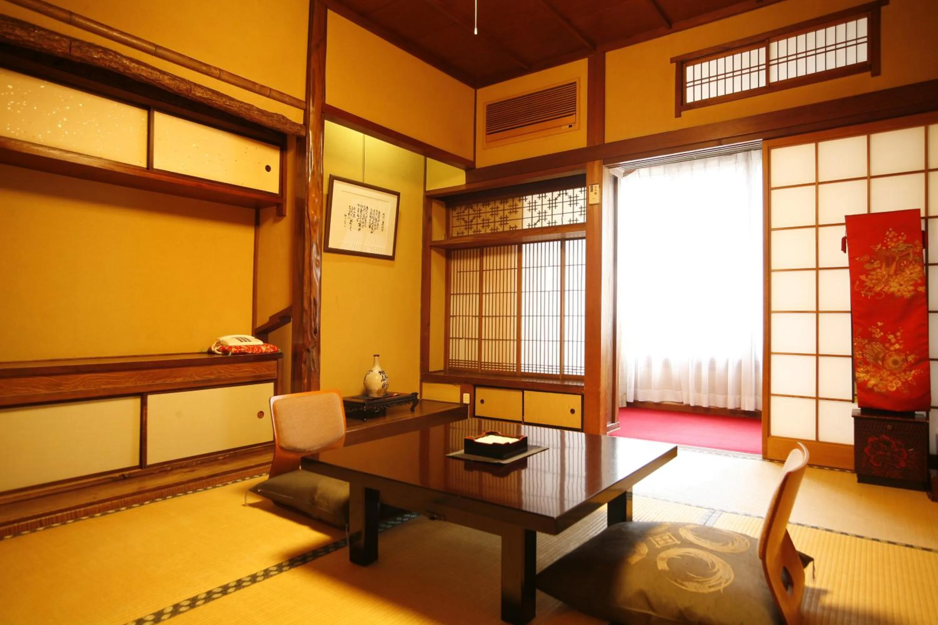 Photo of the whole room in 城崎温泉 旅館 つばき乃 - Kinosaki Onsen Ryokan Tsubakino