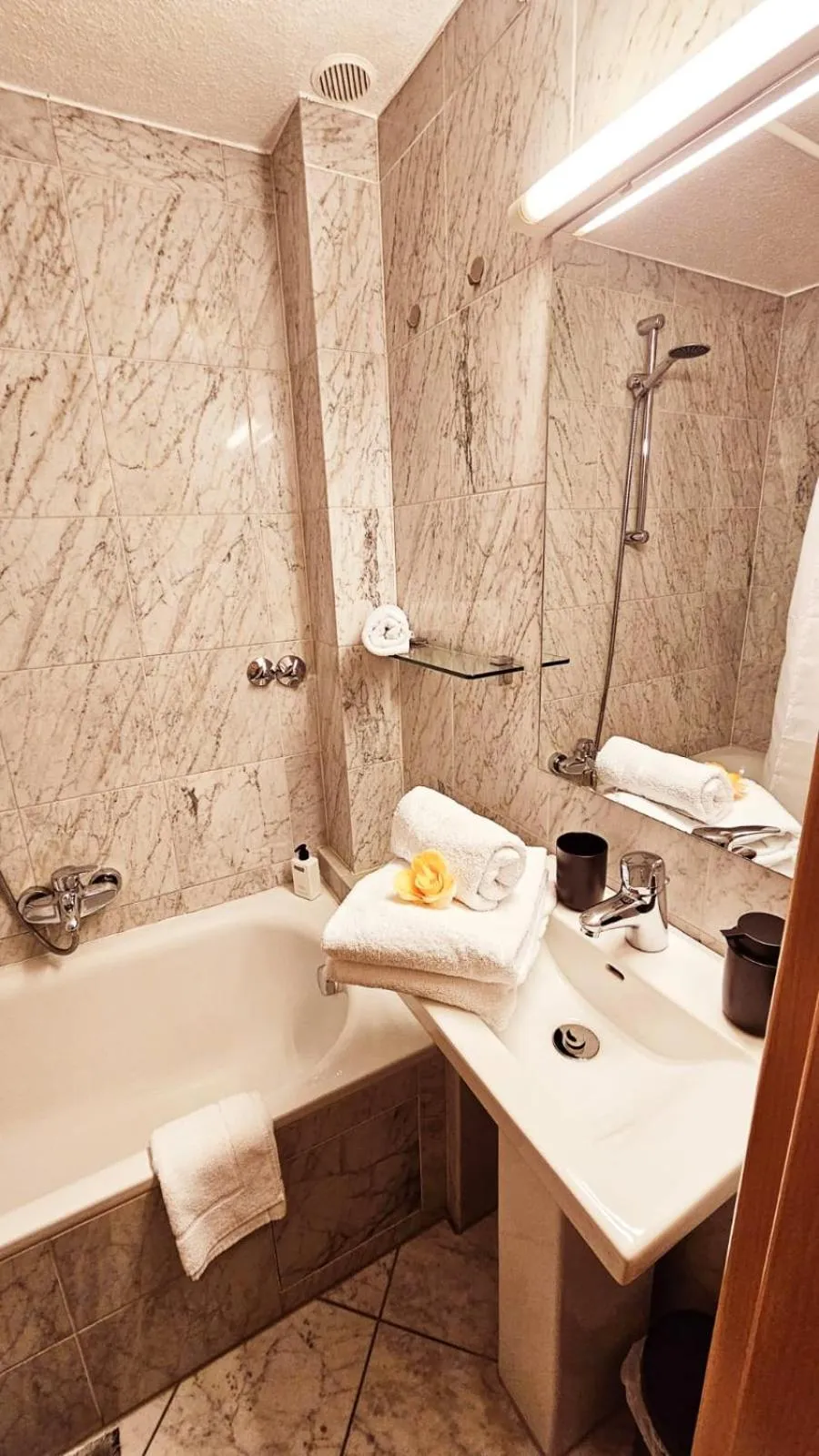 Bathroom in The Soho Altstadt Relais