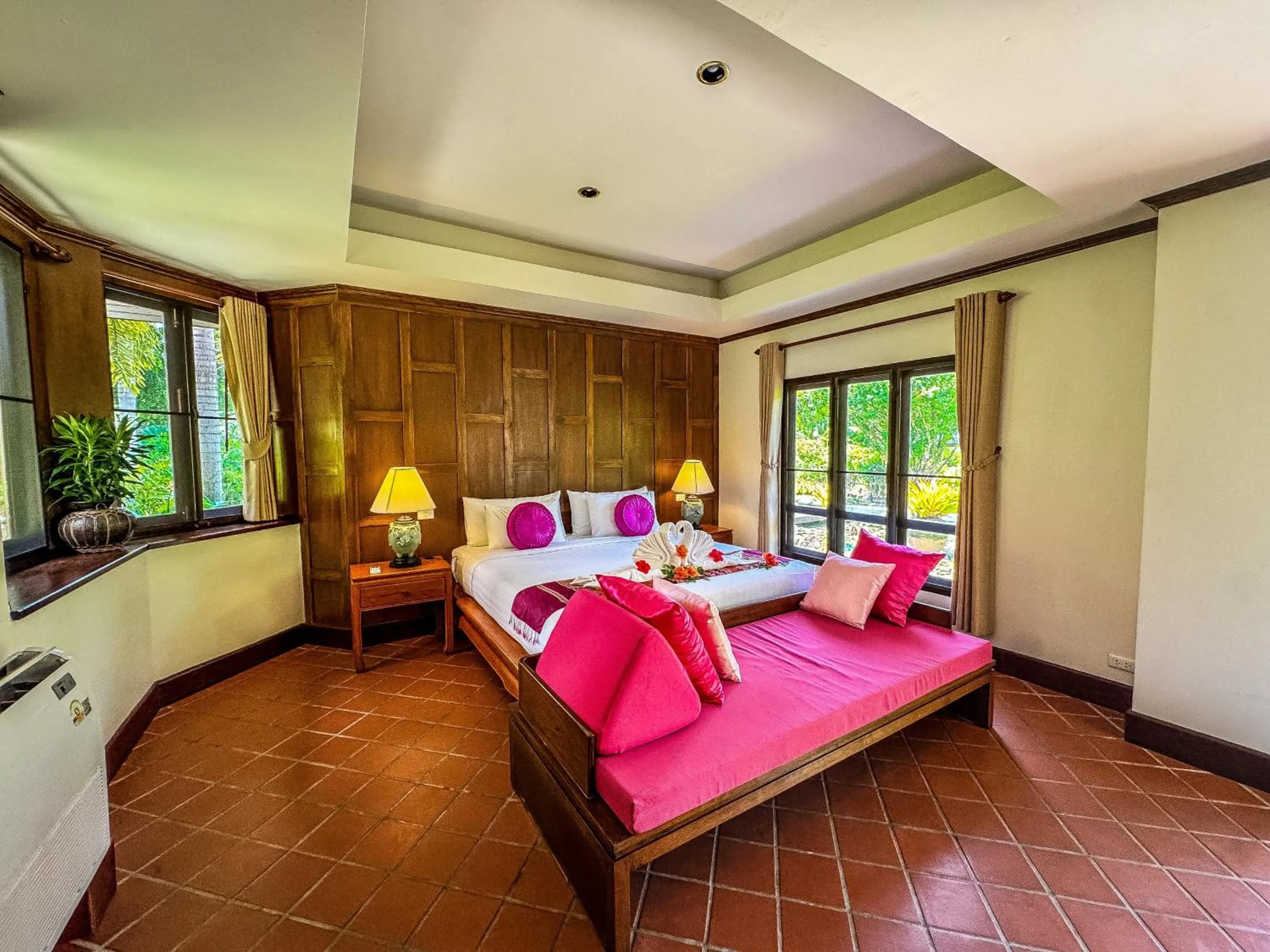 Bedroom, Bed in Baan Thai Lanta Resort