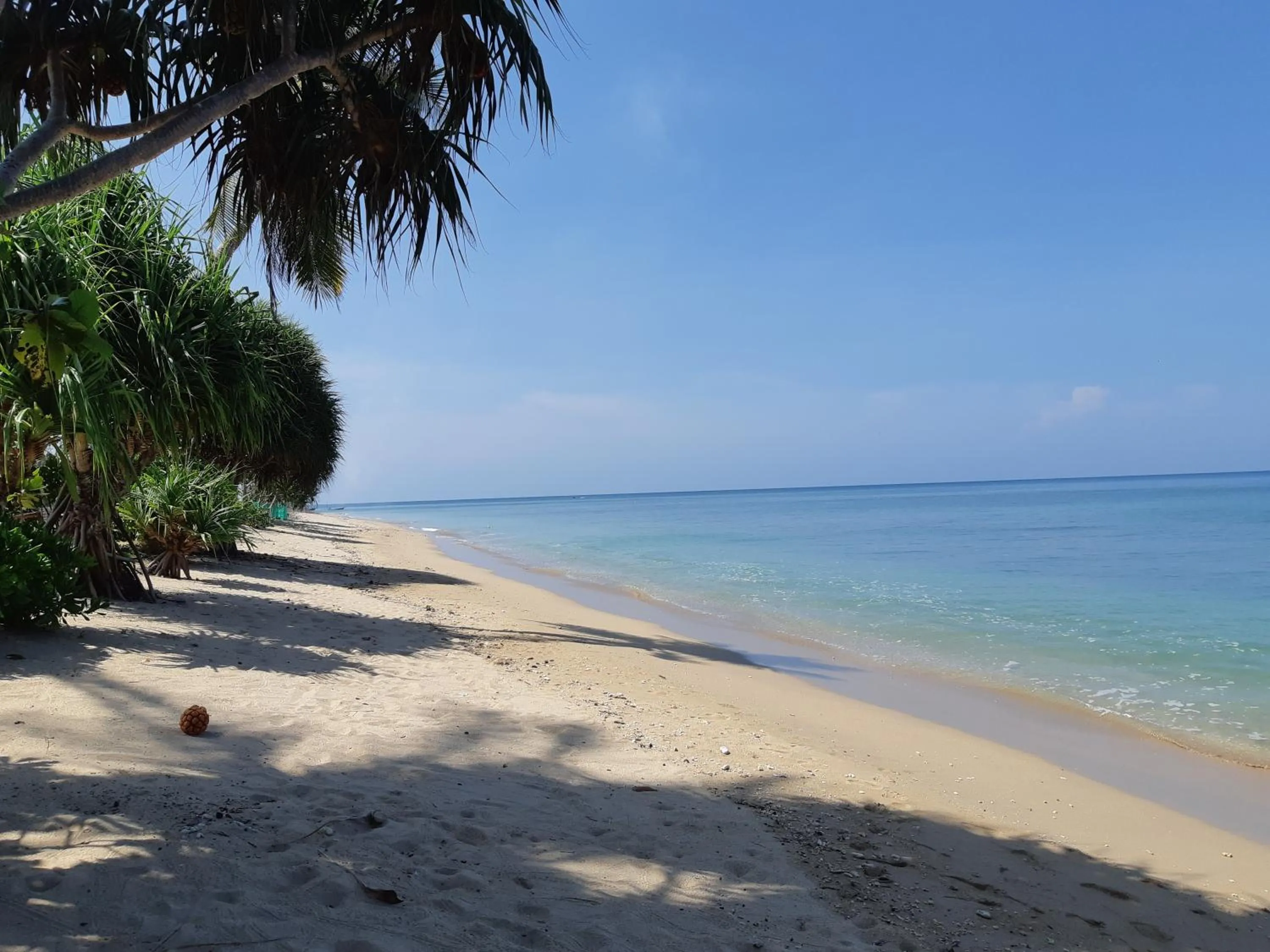 Beach in Baan Thai Lanta Resort