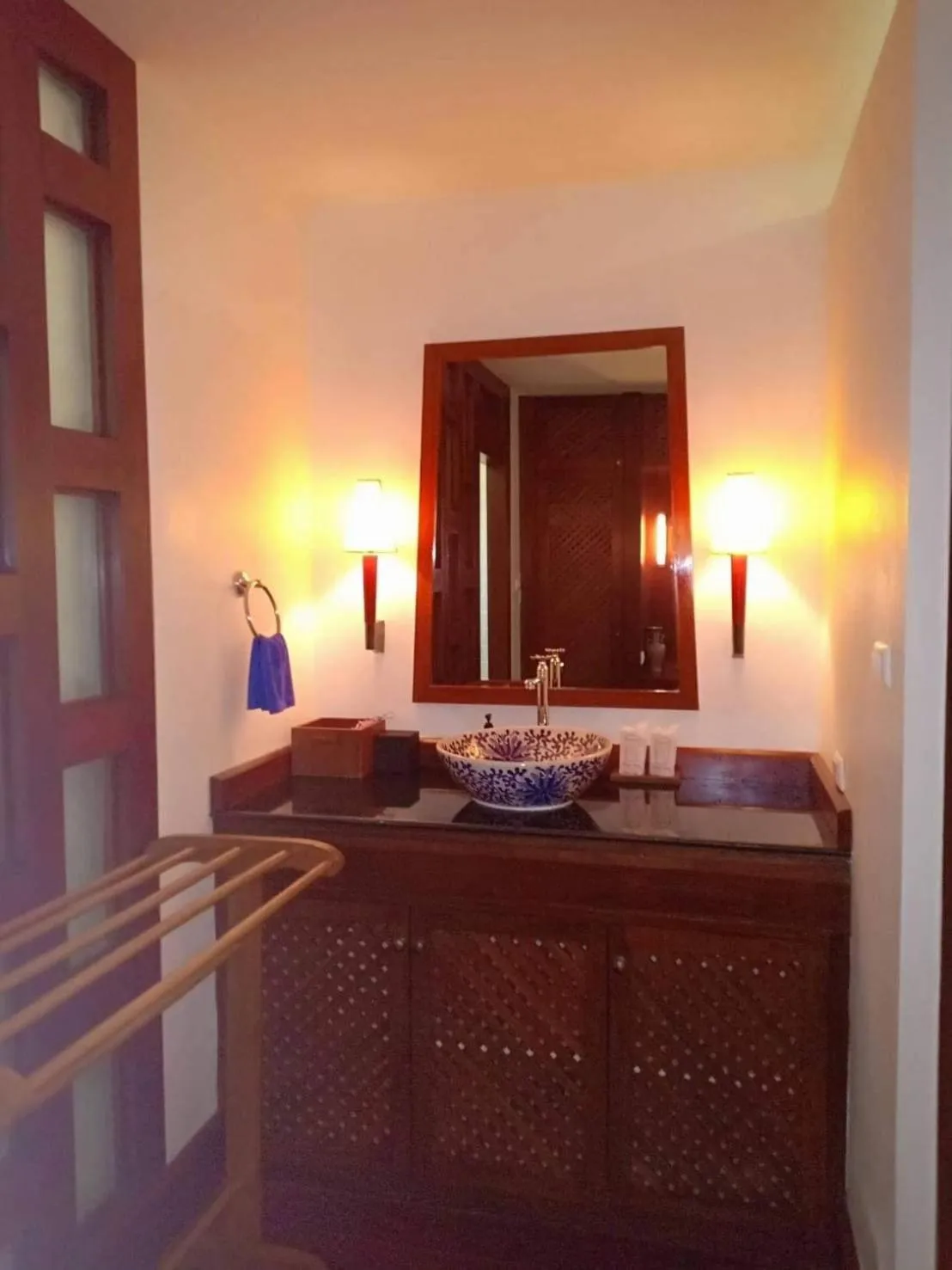 Property building in Baan Thai Lanta Resort