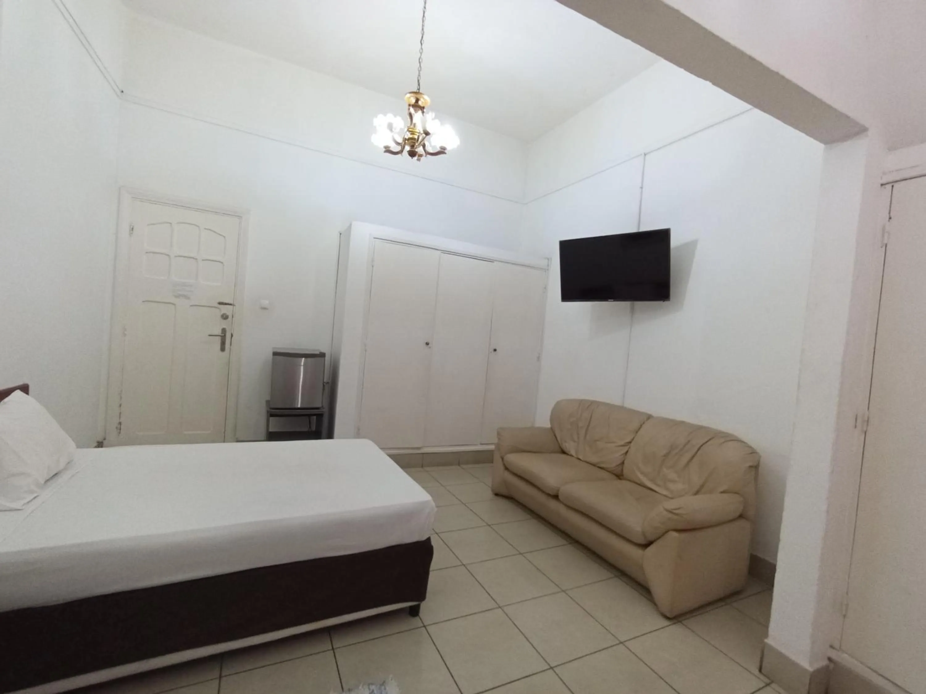 TV and multimedia, Bed in Pensao Martins