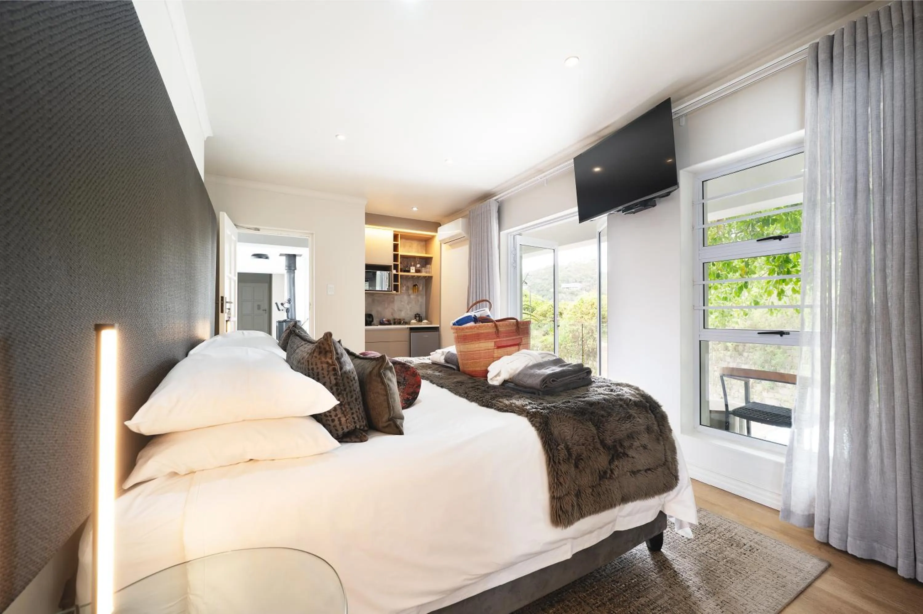 Bed in Beach Villa Wilderness