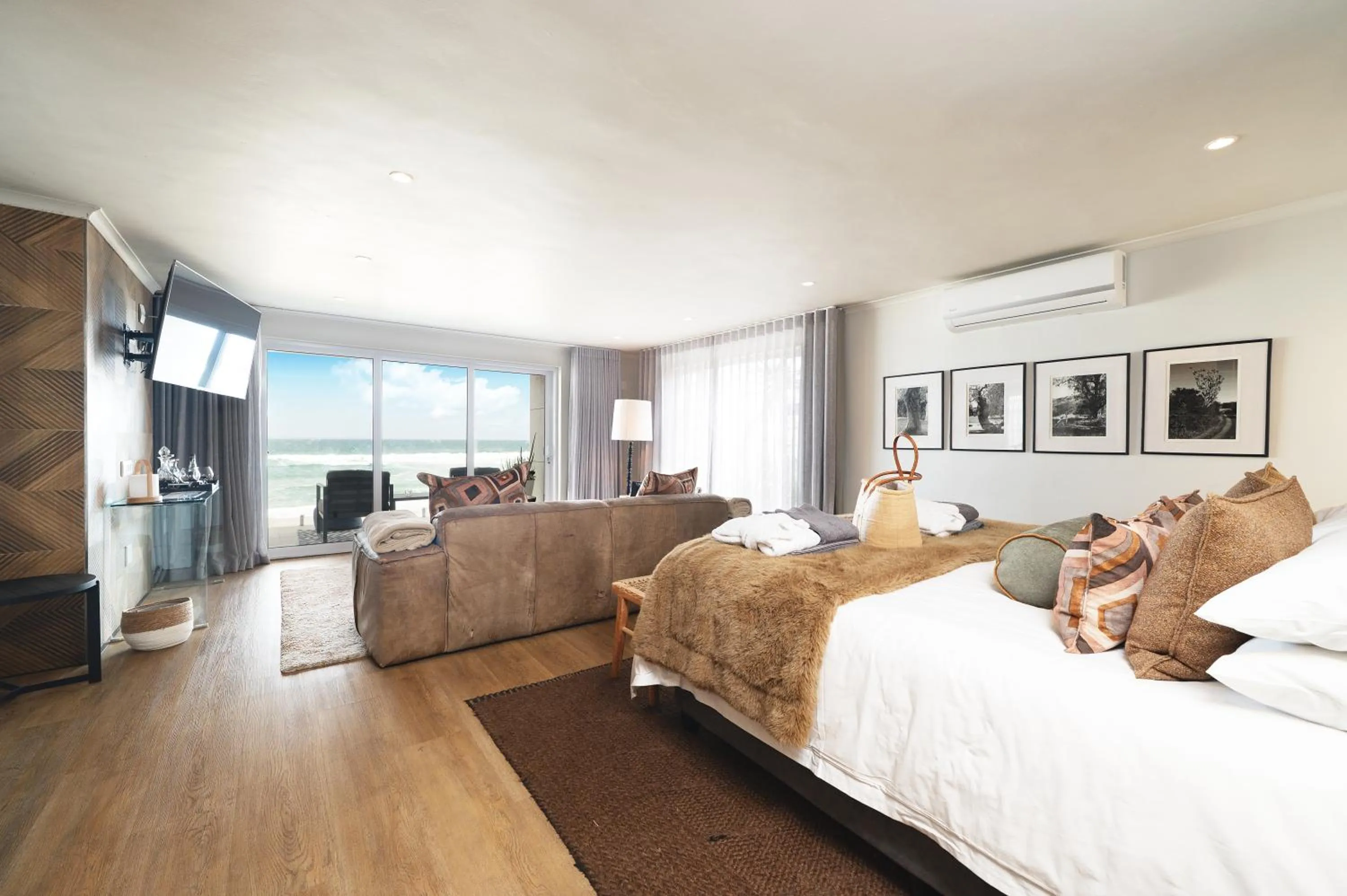 Bed in Beach Villa Wilderness