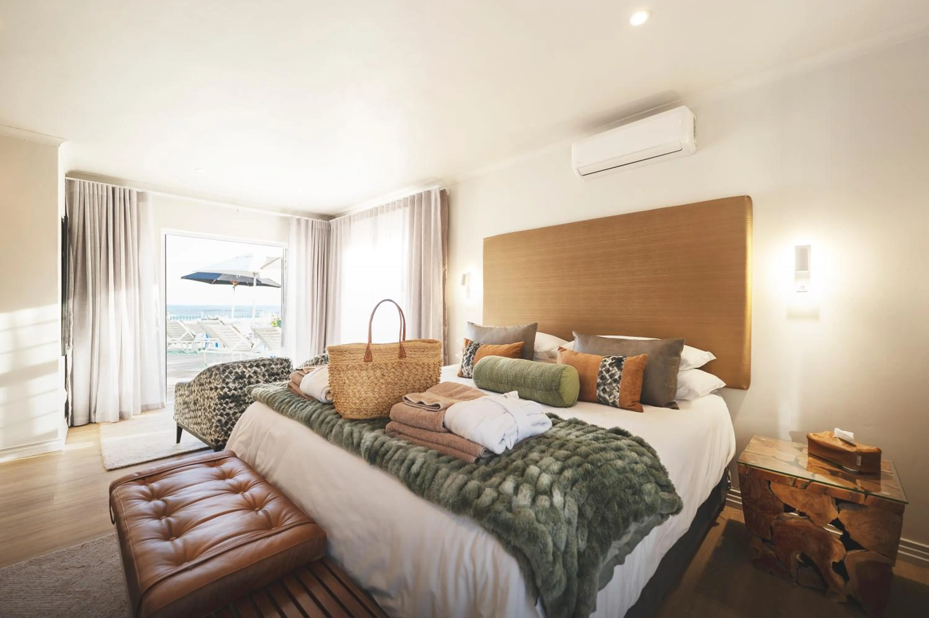 Bed in Beach Villa Wilderness