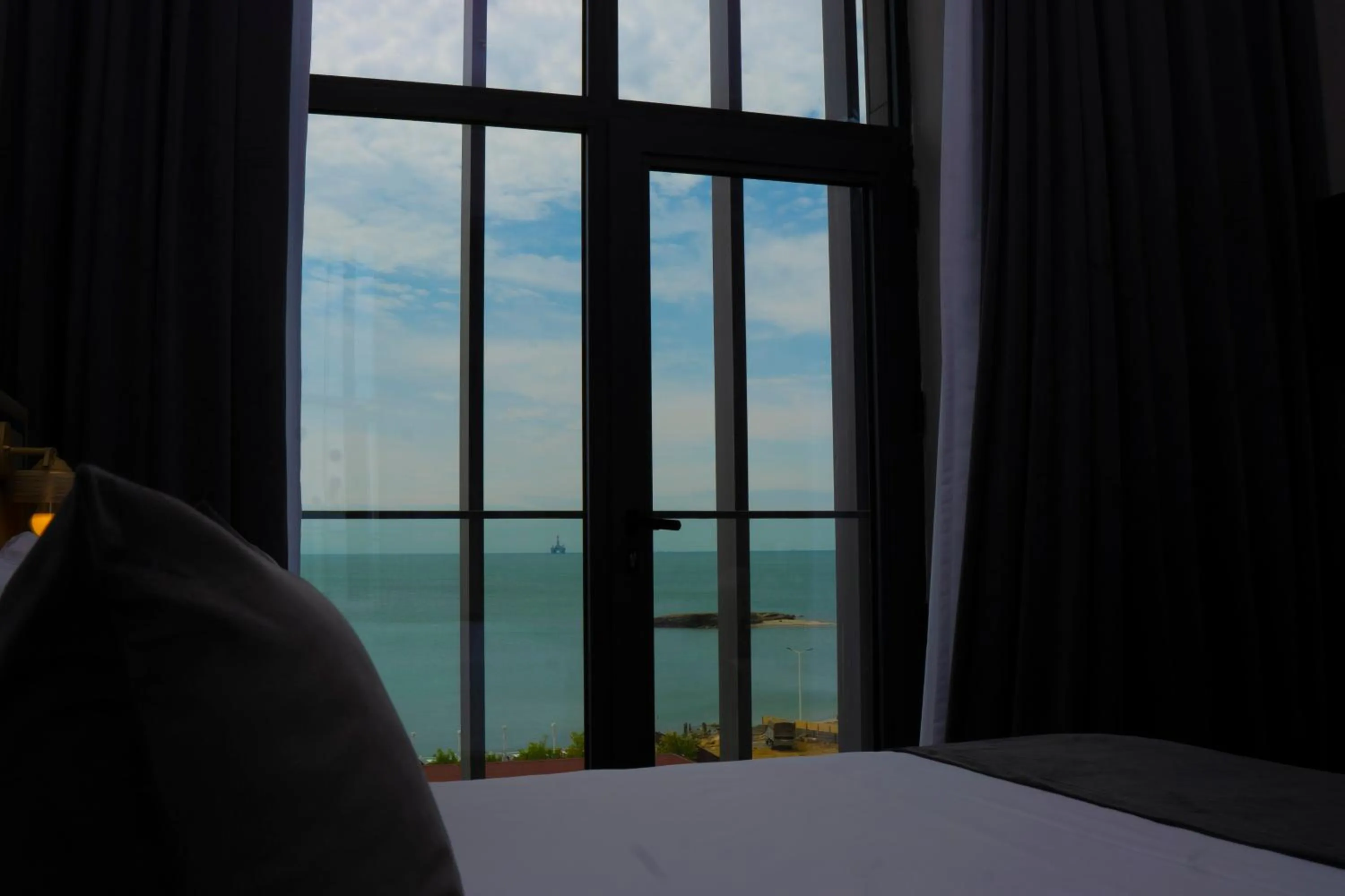 Bed in Port Marine Hotel By HOLLYWOOD