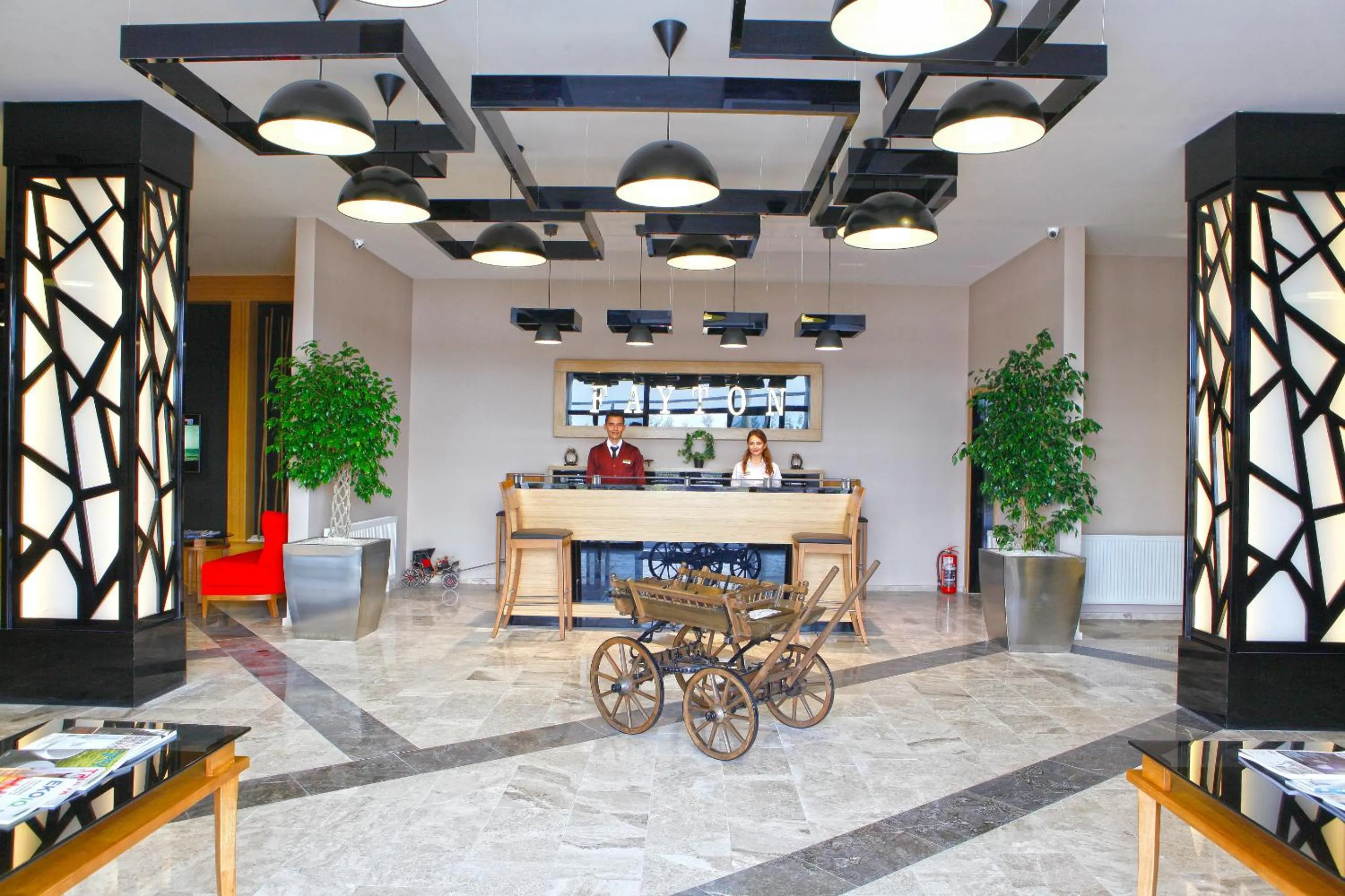 Facade/entrance in Fayton Hotel