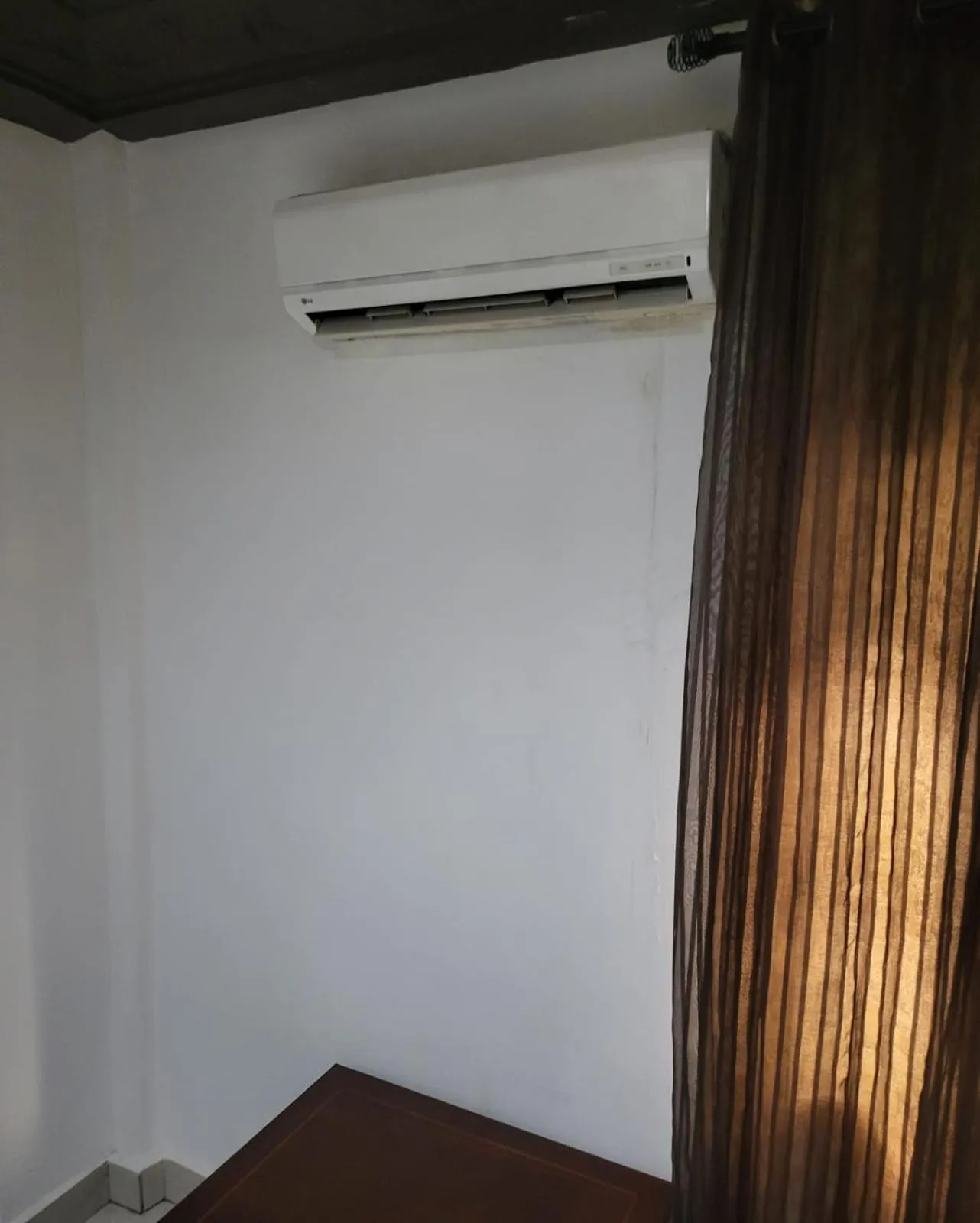 Bedroom in New Green Horse Hotel