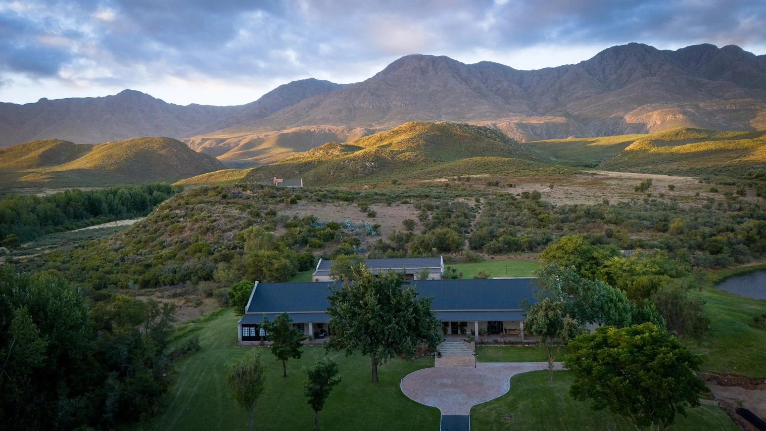 Swartberg Private Game Lodge
