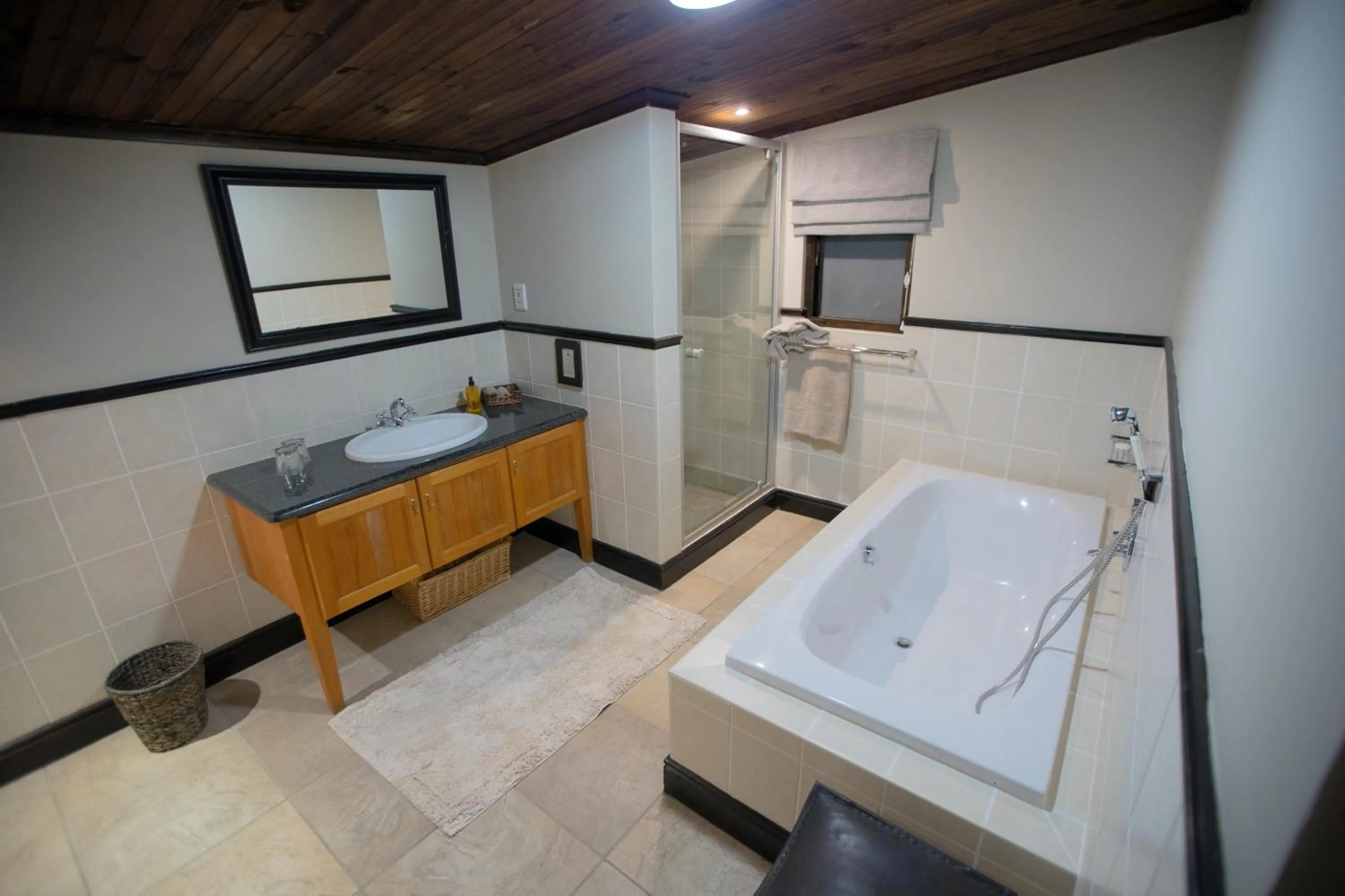 Bathroom in Swartberg Private Game Lodge