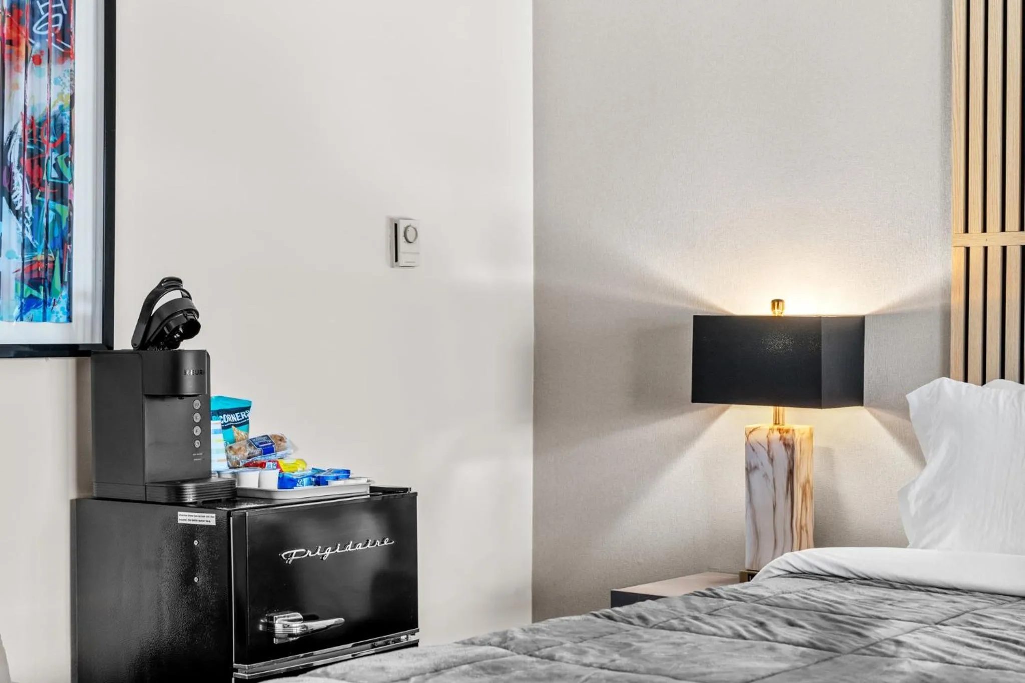 Bed in Green Harbor Hotel