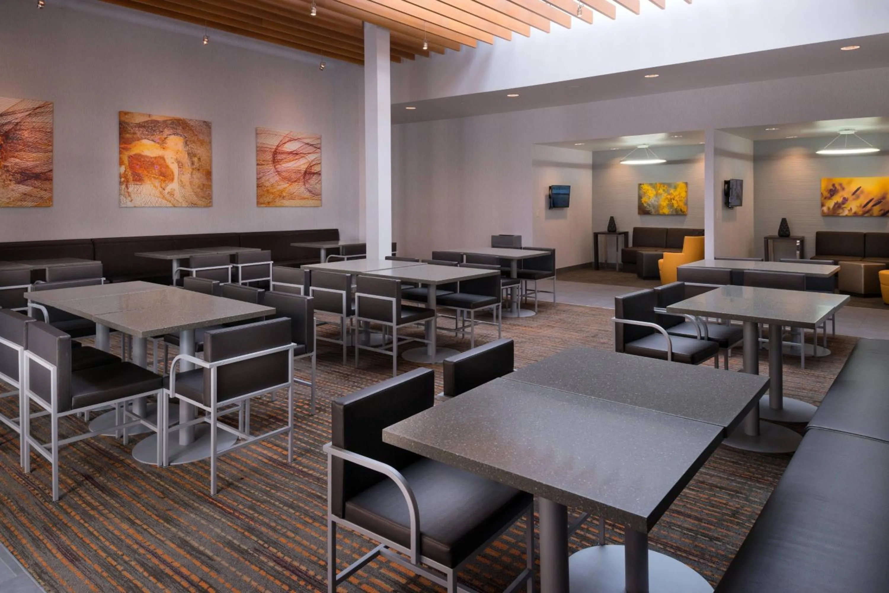 Restaurant/places to eat in Residence Inn by Marriott Palo Alto Menlo Park