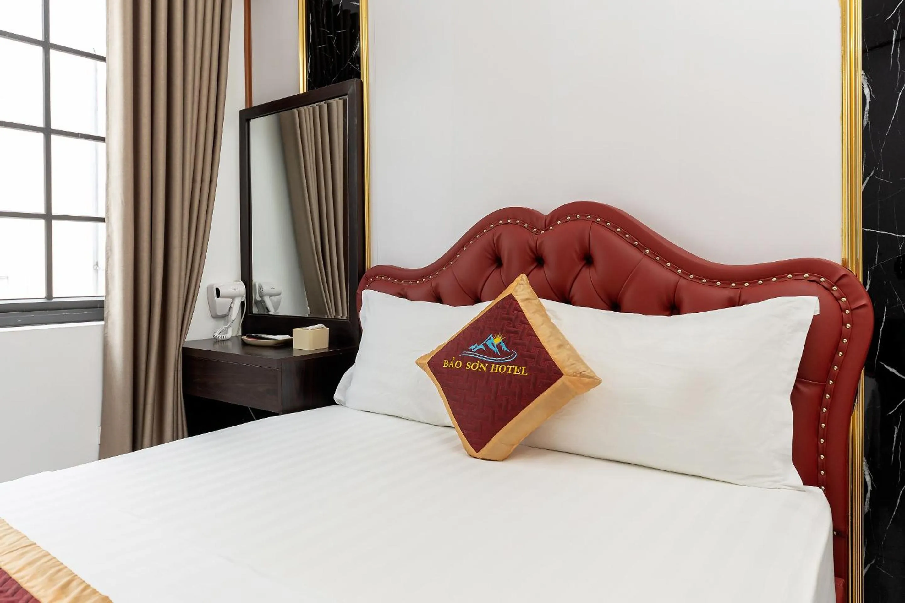 Bedroom in OYO 1238 Bao Son Hotel