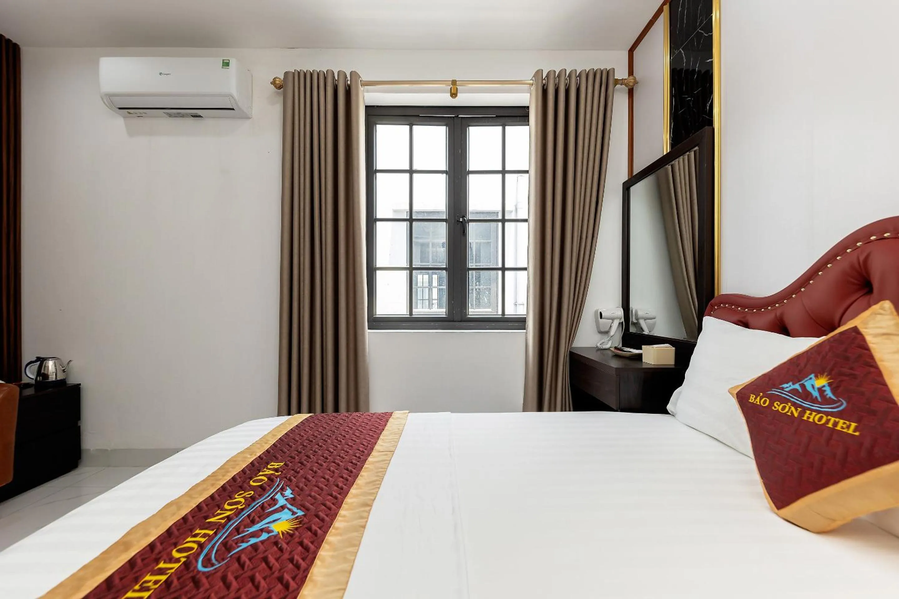 Bedroom in OYO 1238 Bao Son Hotel