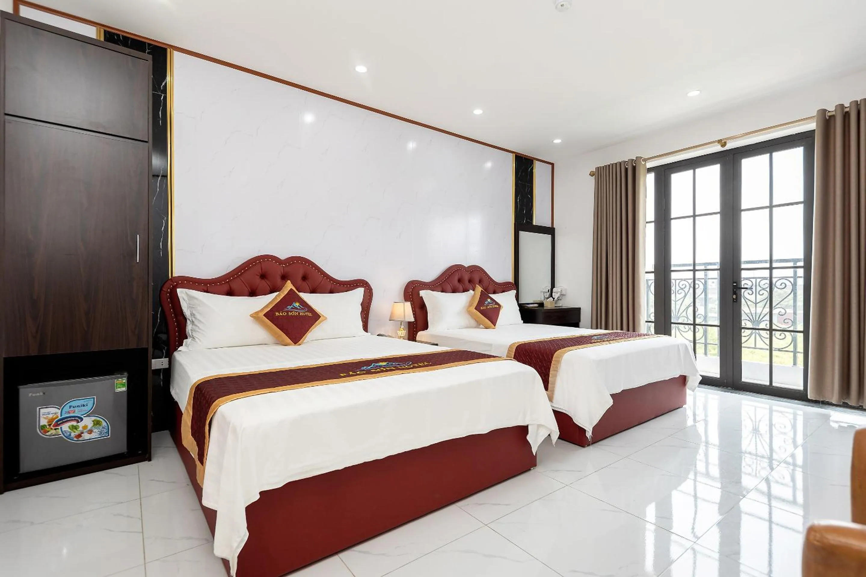 Bedroom in OYO 1238 Bao Son Hotel