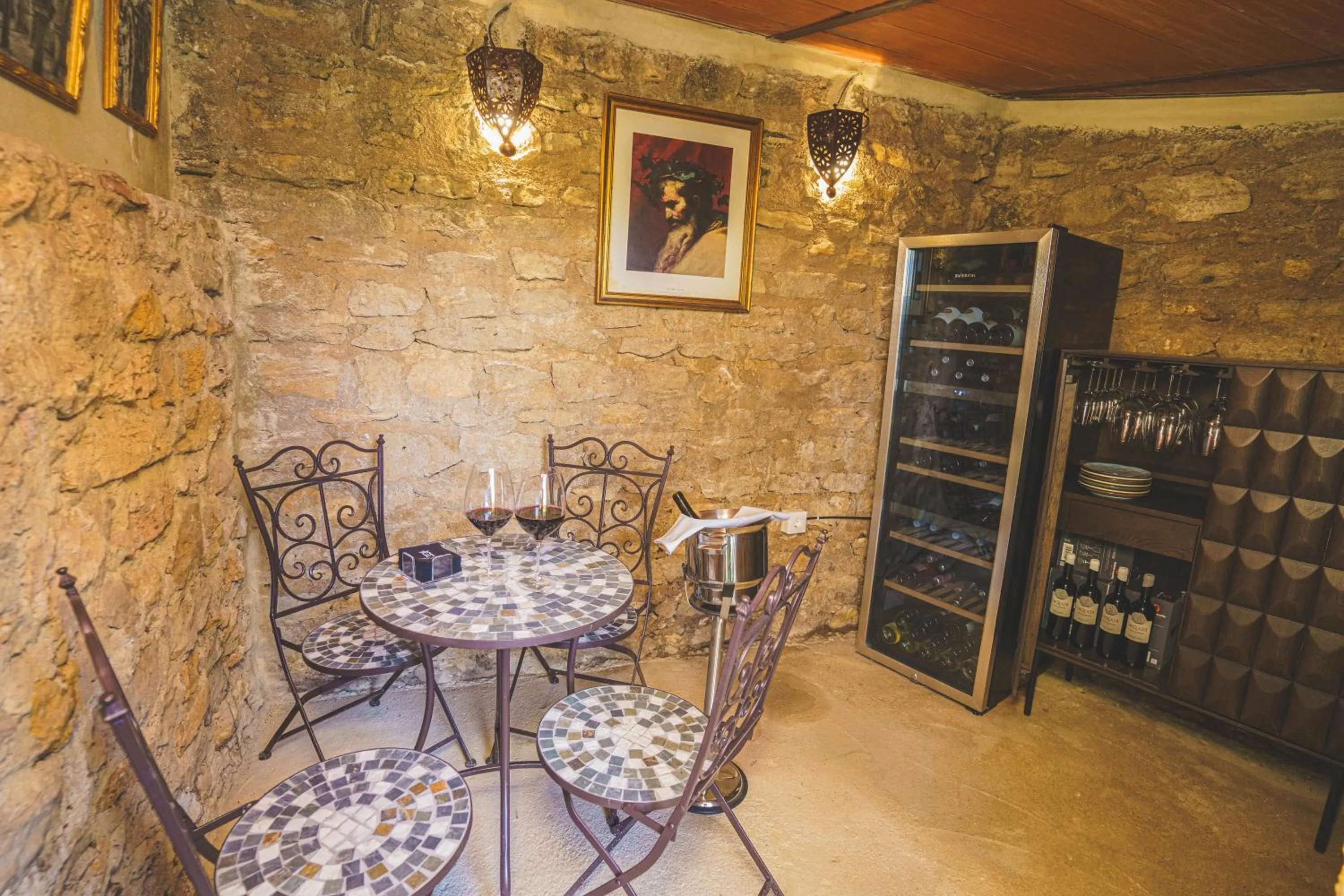 Restaurant/places to eat in Hotel Boutique Palacio De La Duquesa