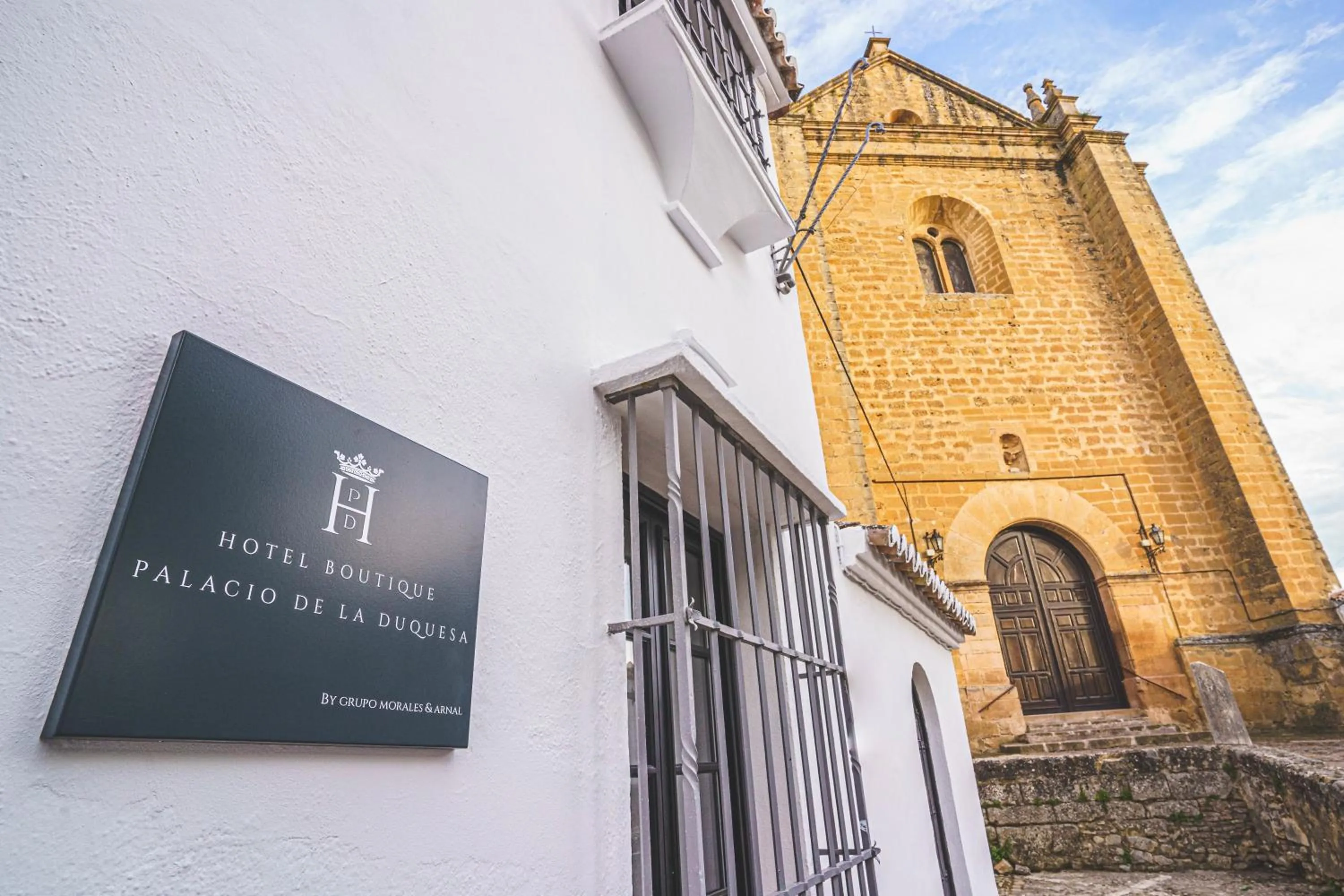 Property building in Hotel Boutique Palacio De La Duquesa
