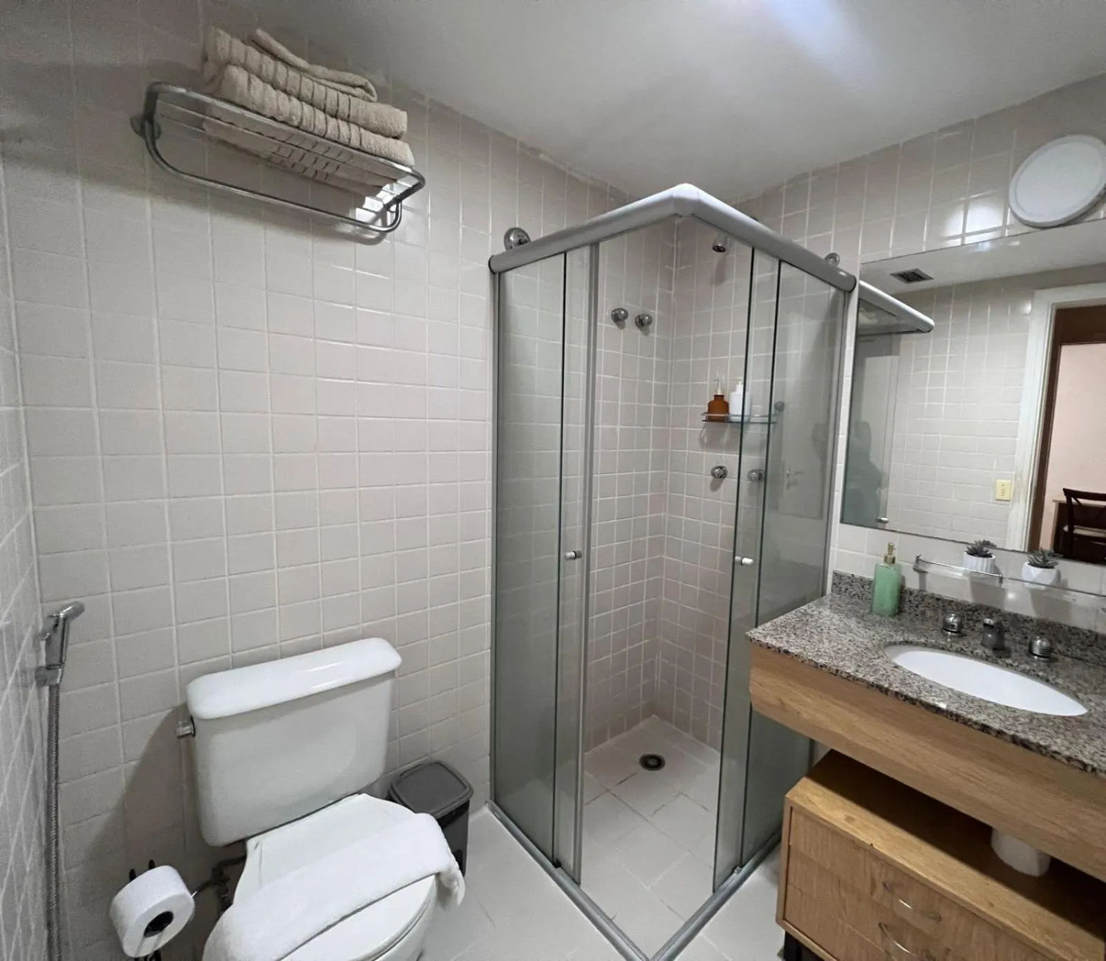 Shower in São Paulo Hotel Times Square Moema 2