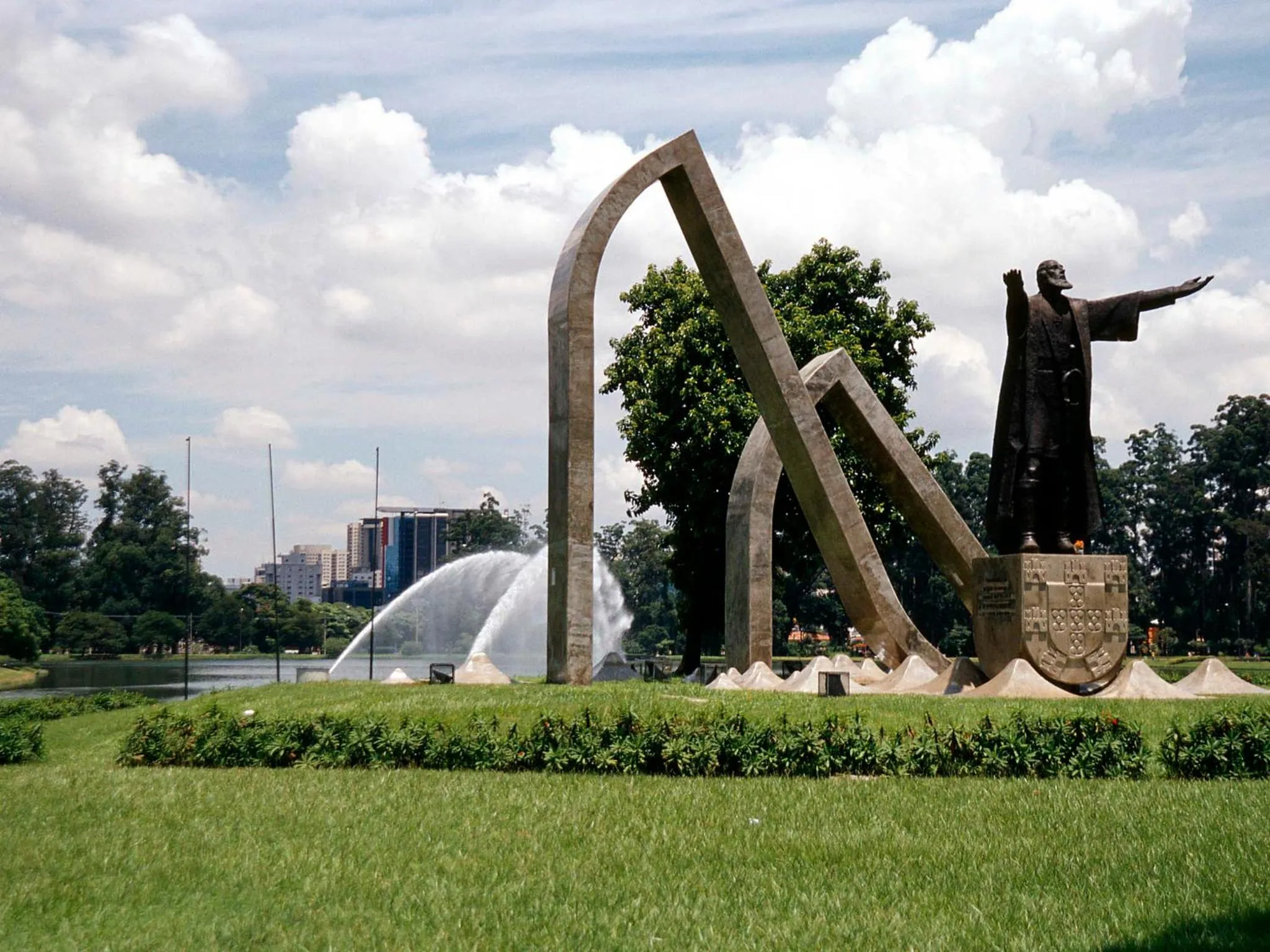 Nearby landmark in São Paulo Hotel Times Square Moema 2