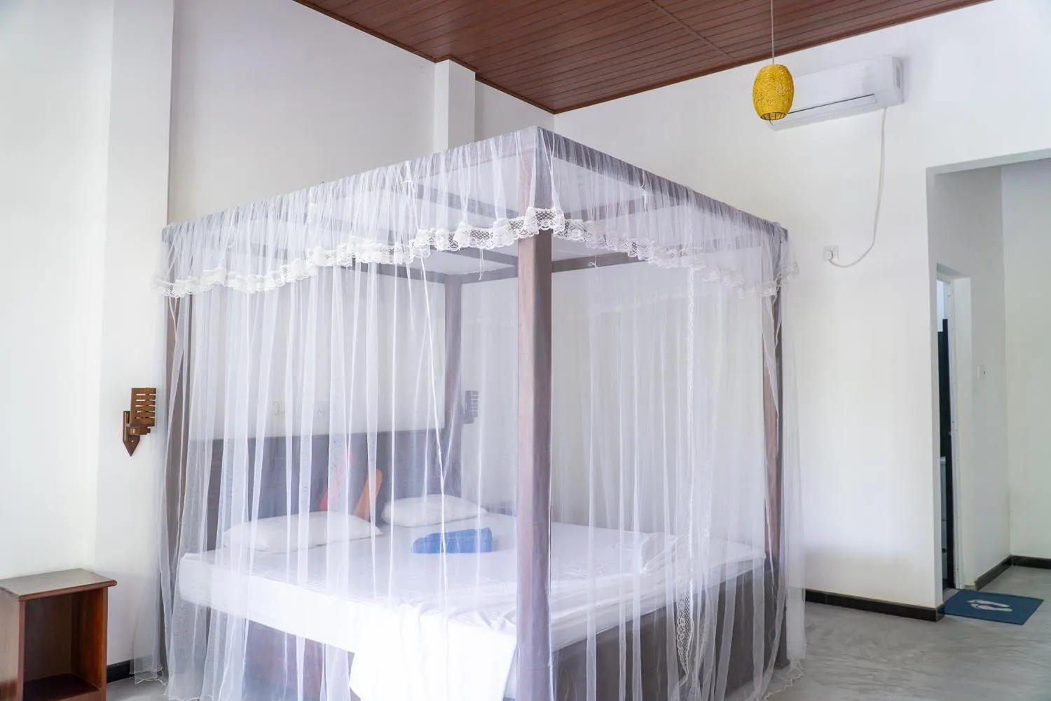 Bed in Luvi Lucas River Side