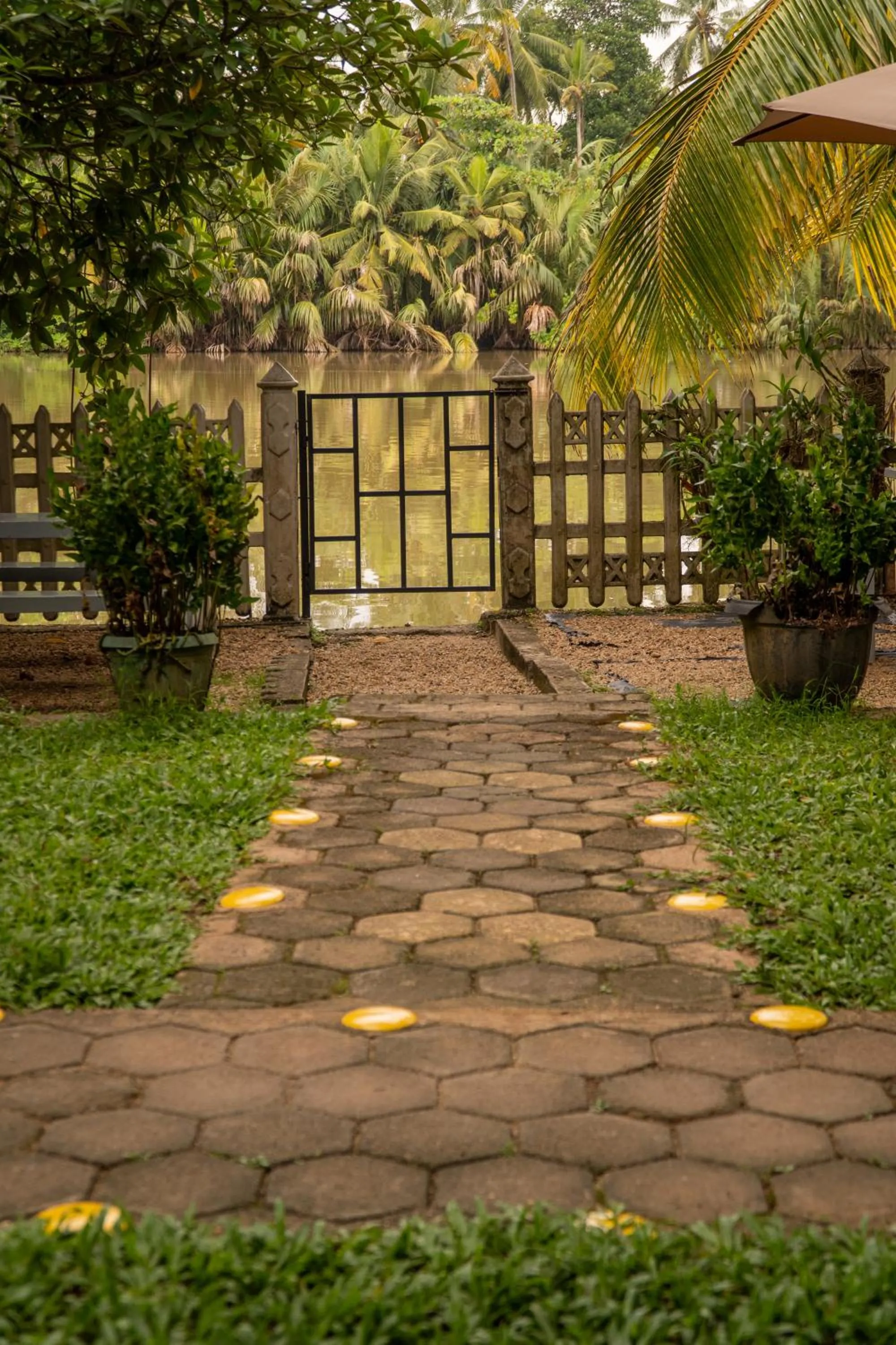 Garden in Luvi Lucas River Side