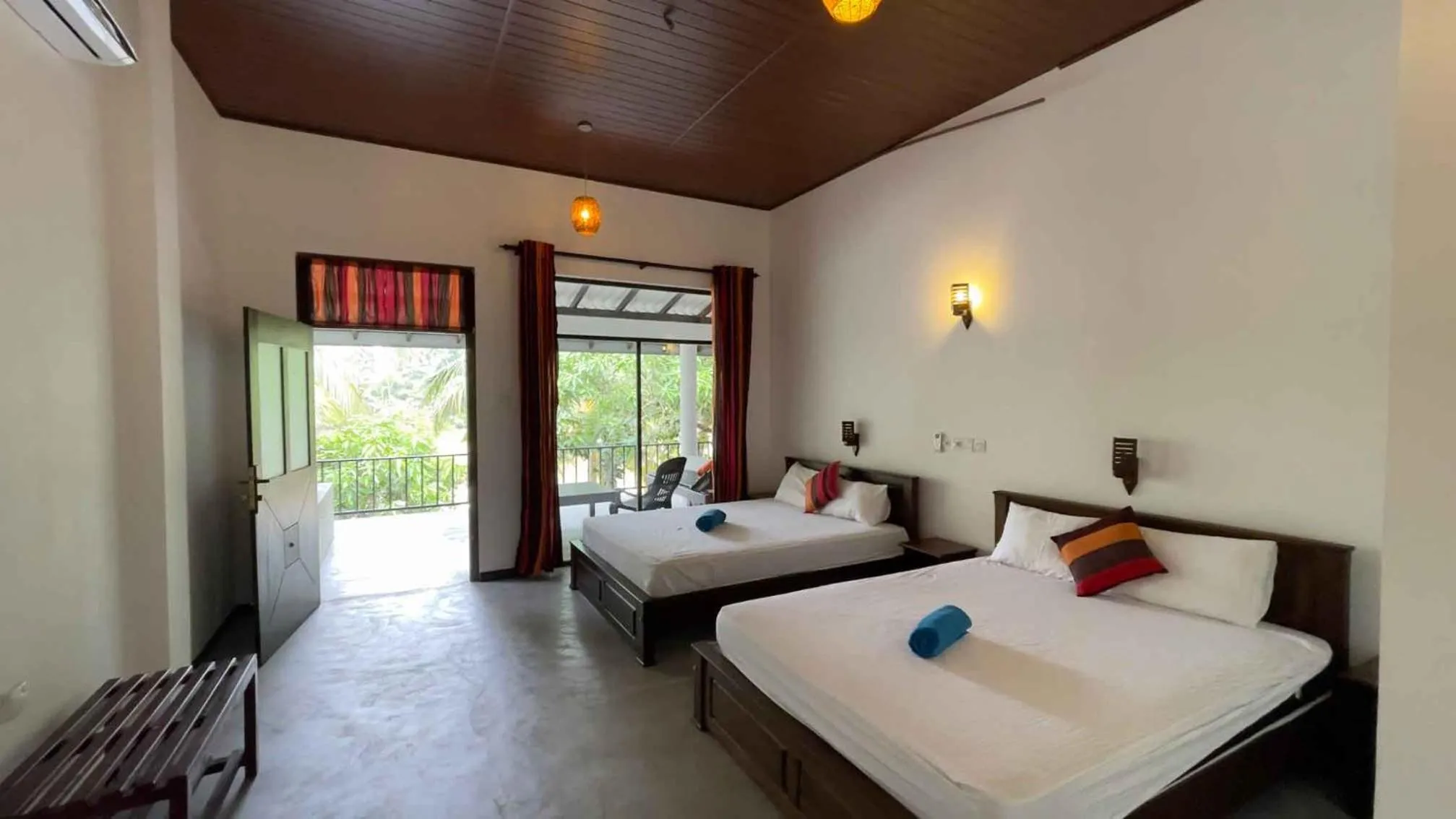 Bed in Luvi Lucas River Side