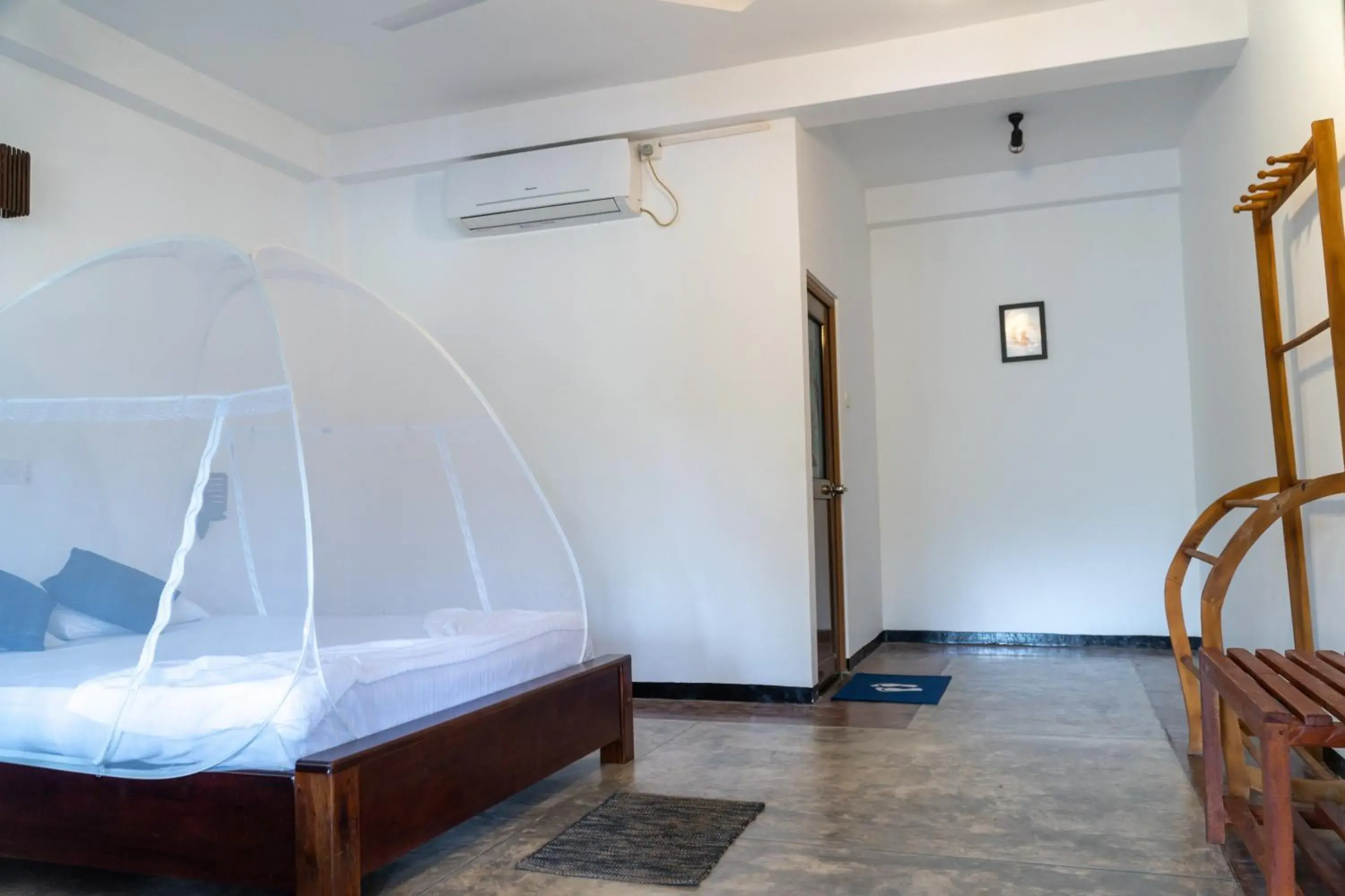Double Room with Lake View in Luvi Lucas River Side Double Room with Lake View in Luvi Lucas River Side