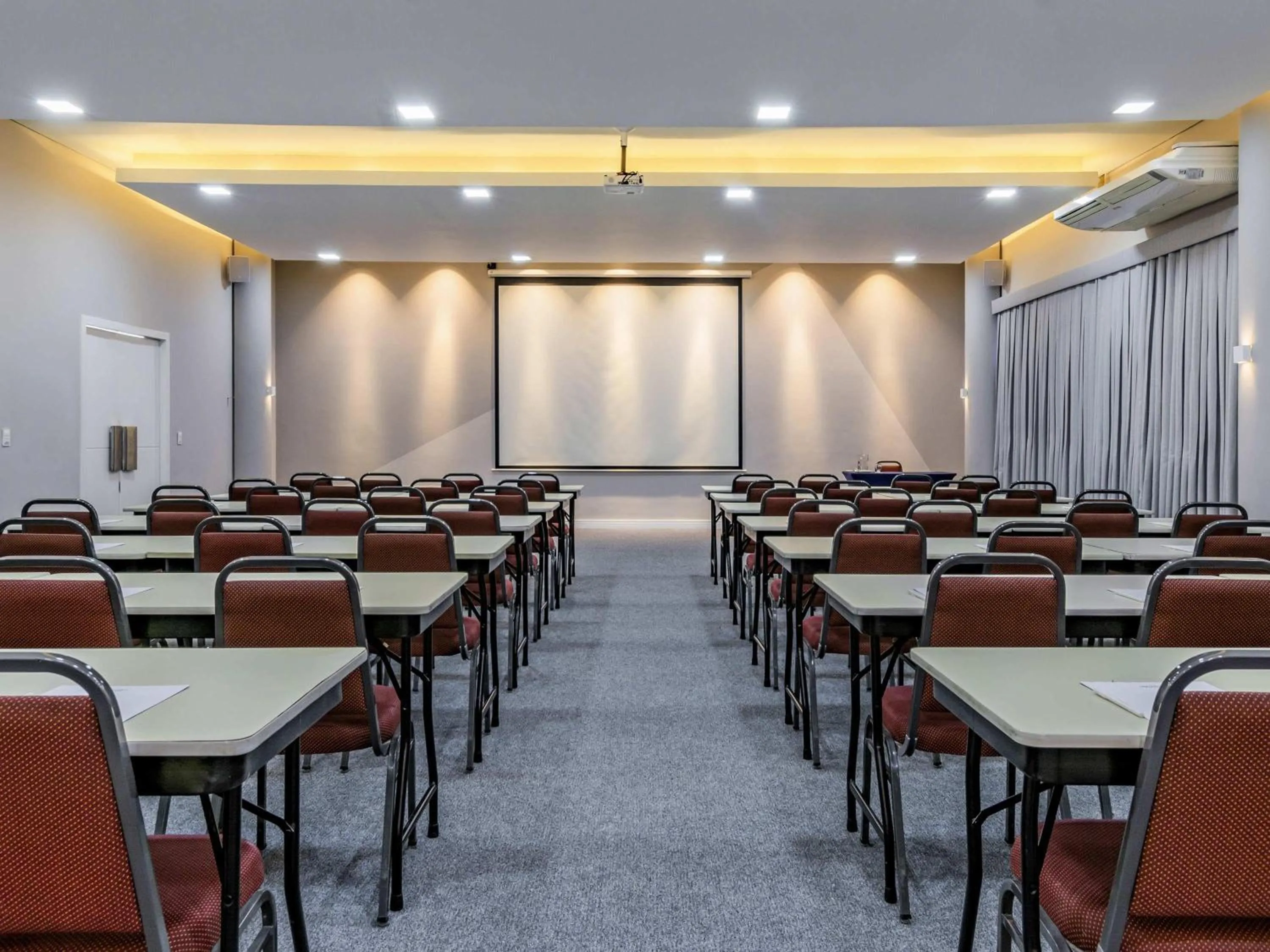 Meeting/conference room in Mercure Fortaleza Meireles