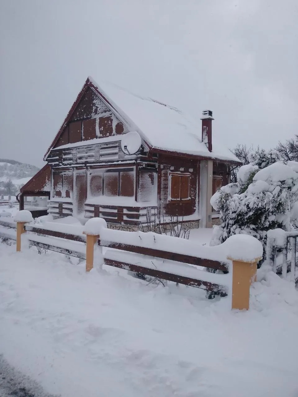 Lodge Breza Lux