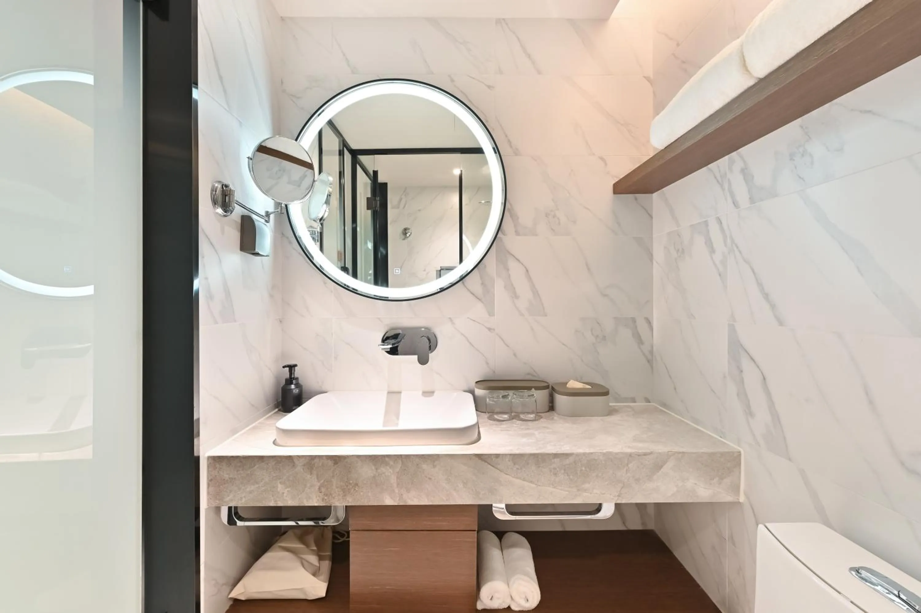 Atour X Hotel West Nanjing Road