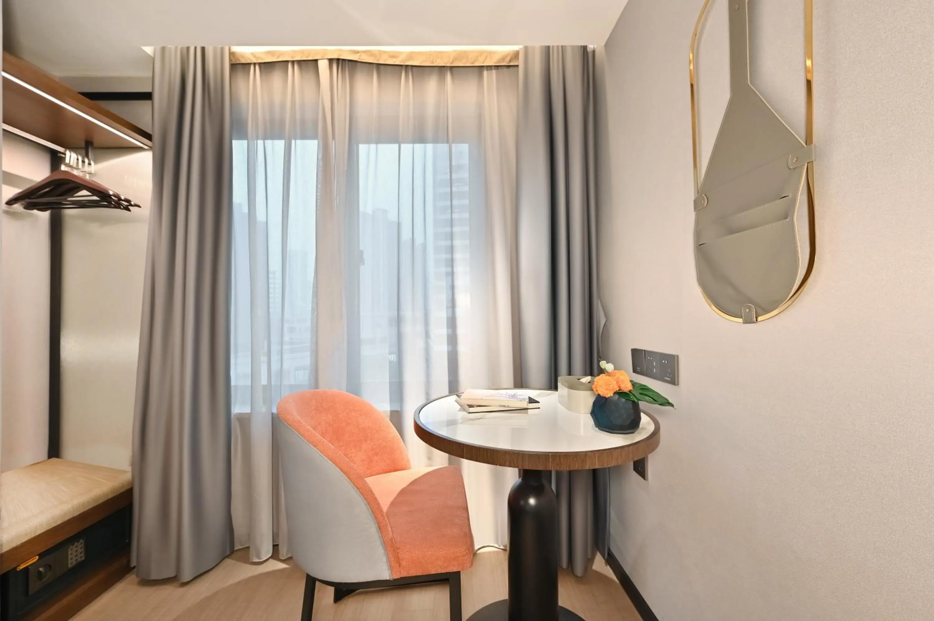 Atour X Hotel West Nanjing Road