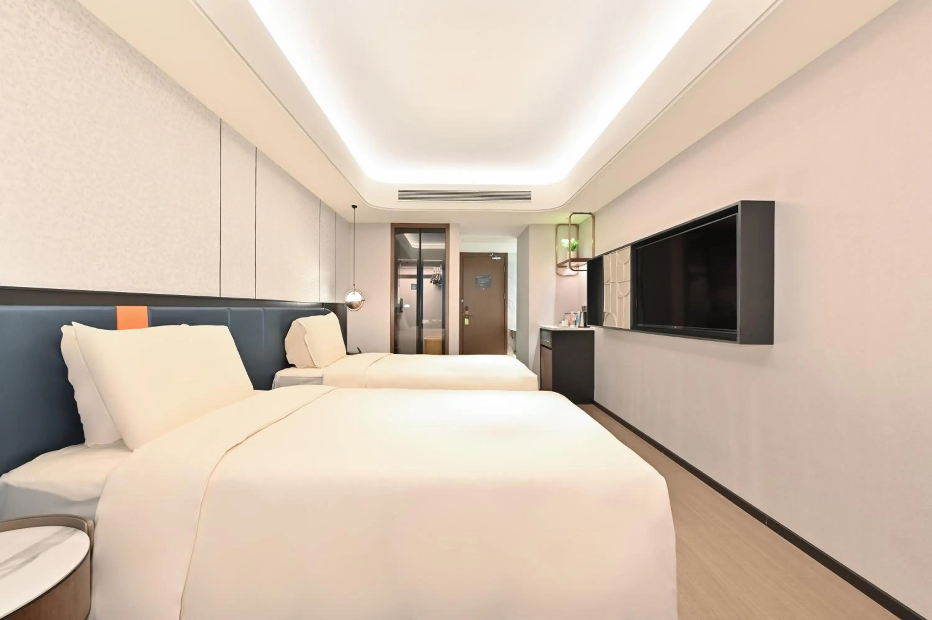 Bed in Atour X Hotel West Nanjing Road