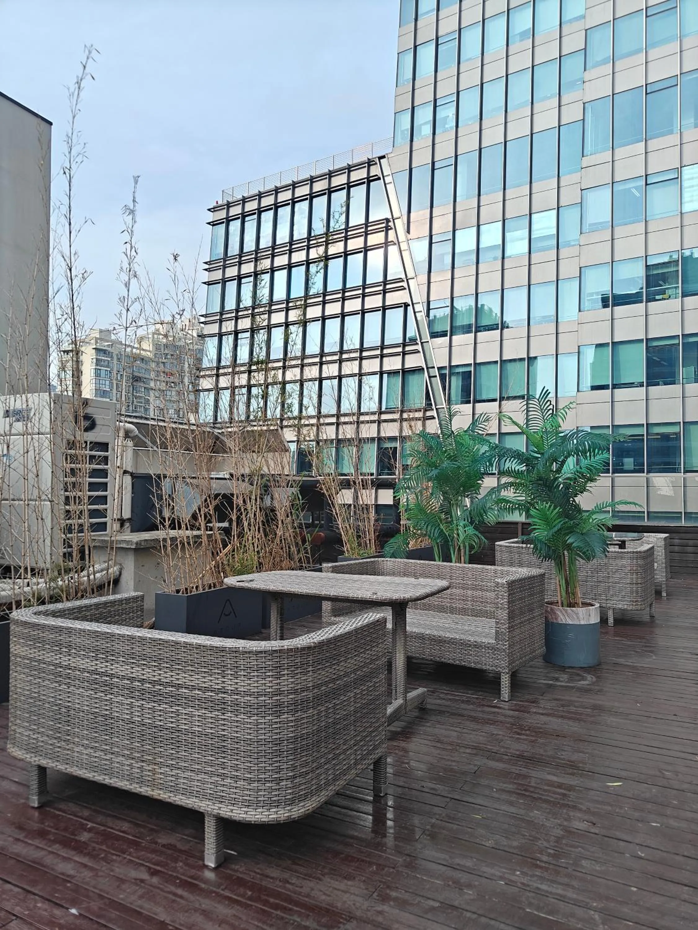 Balcony/Terrace in Atour X Hotel West Nanjing Road