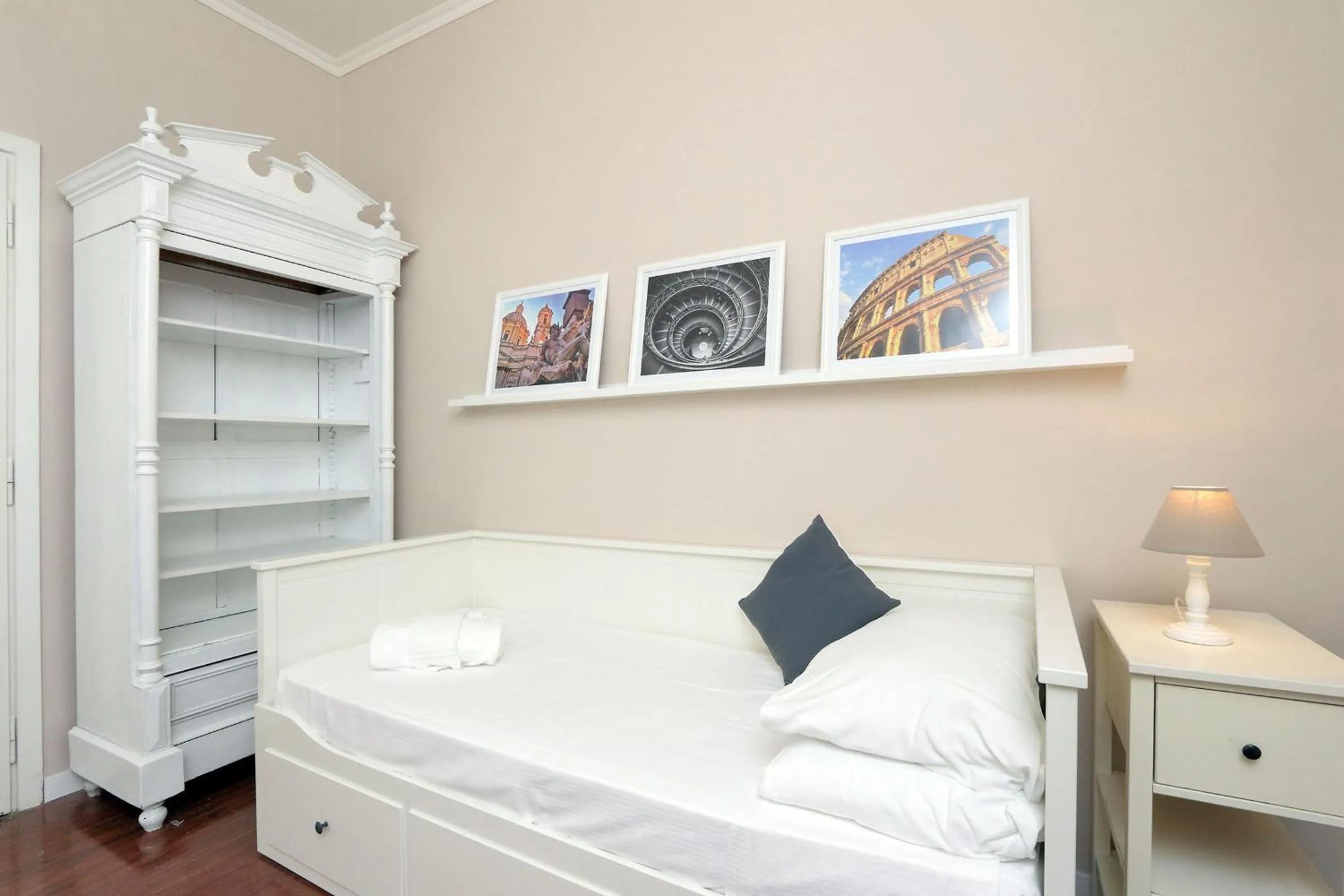 Bedroom, Bed in Vatican Art House