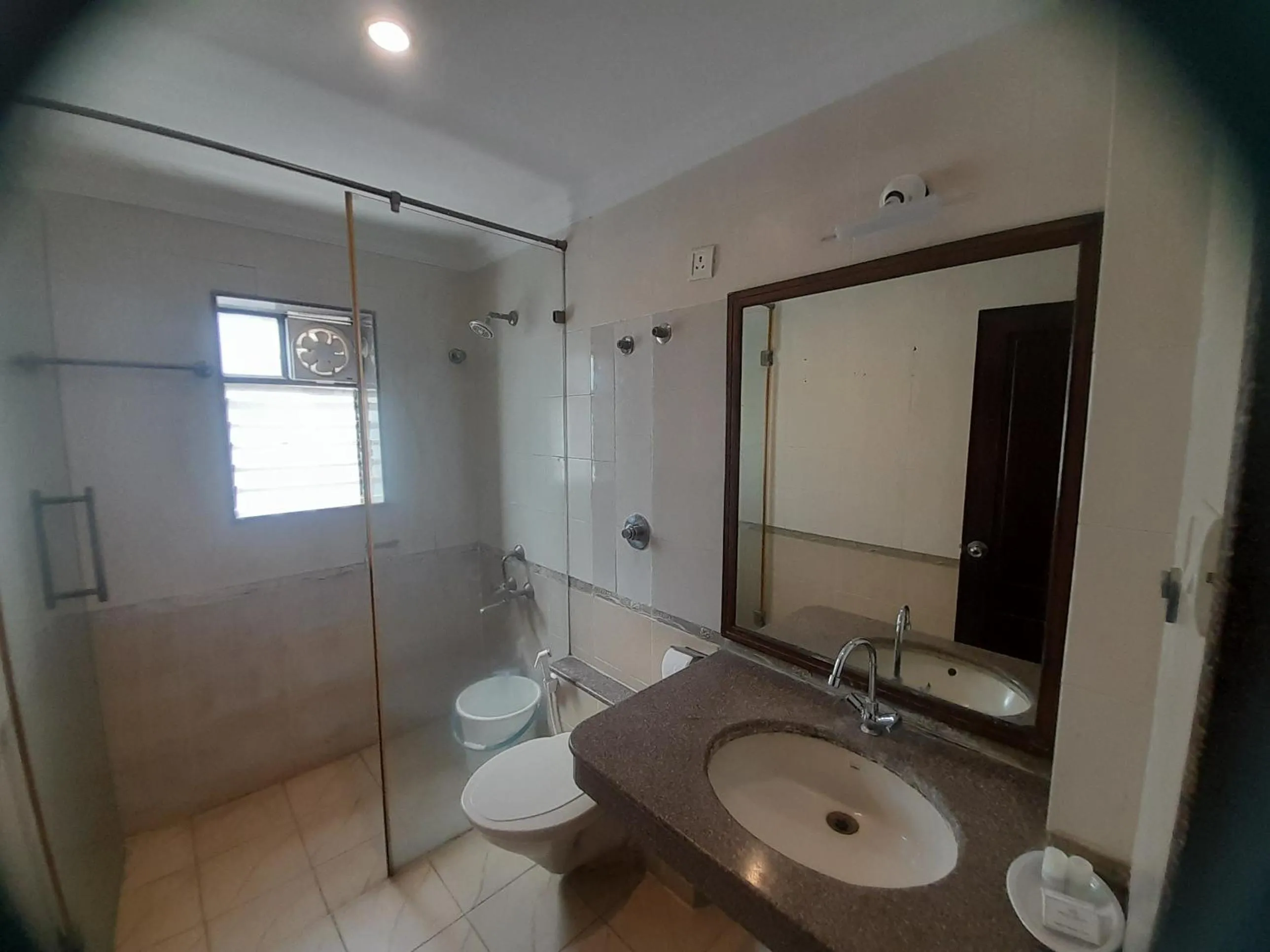 Bathroom in Hotel Prestige INN