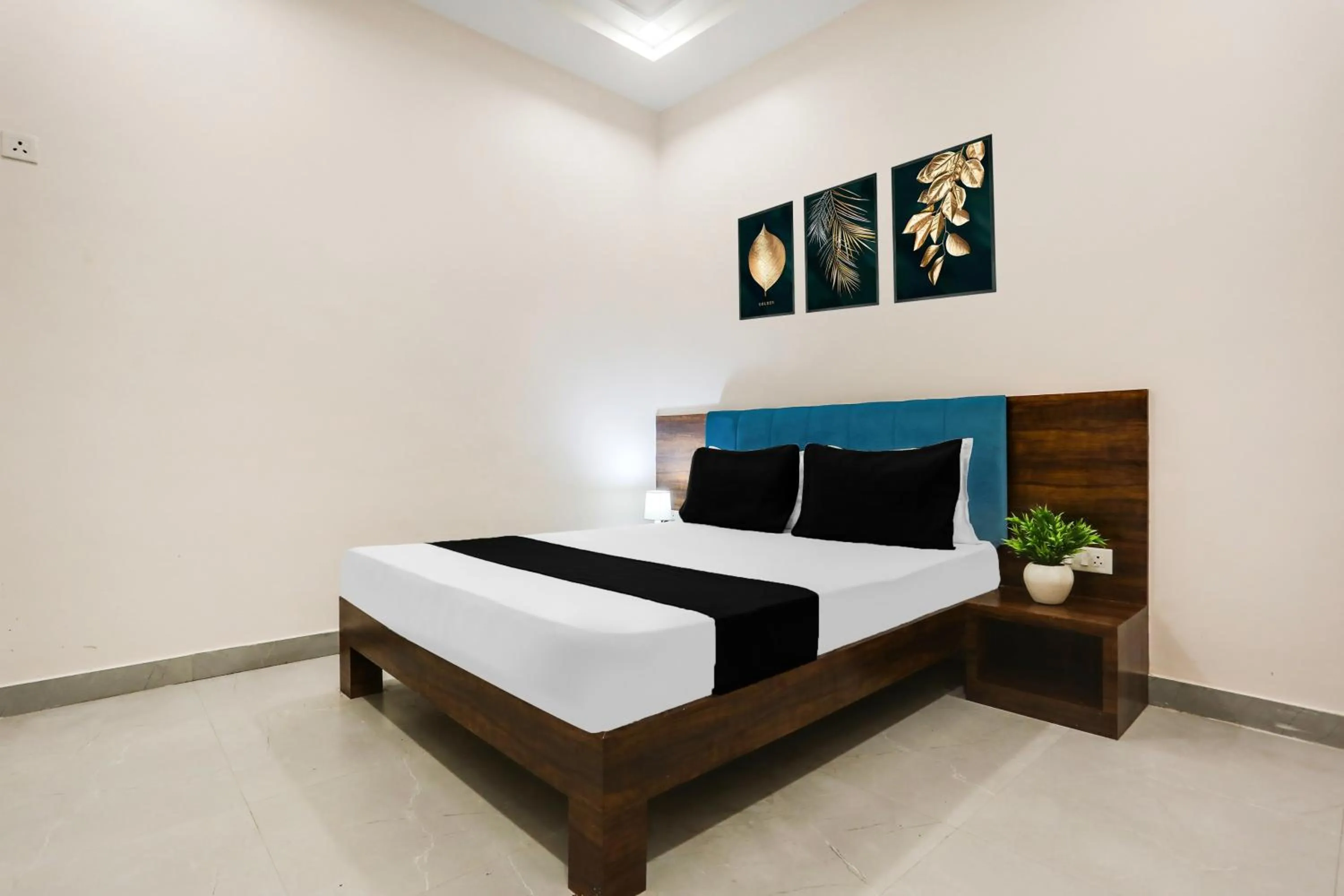 Hotel O Kota Railway Junction Formerly Formerly Aagam Inn