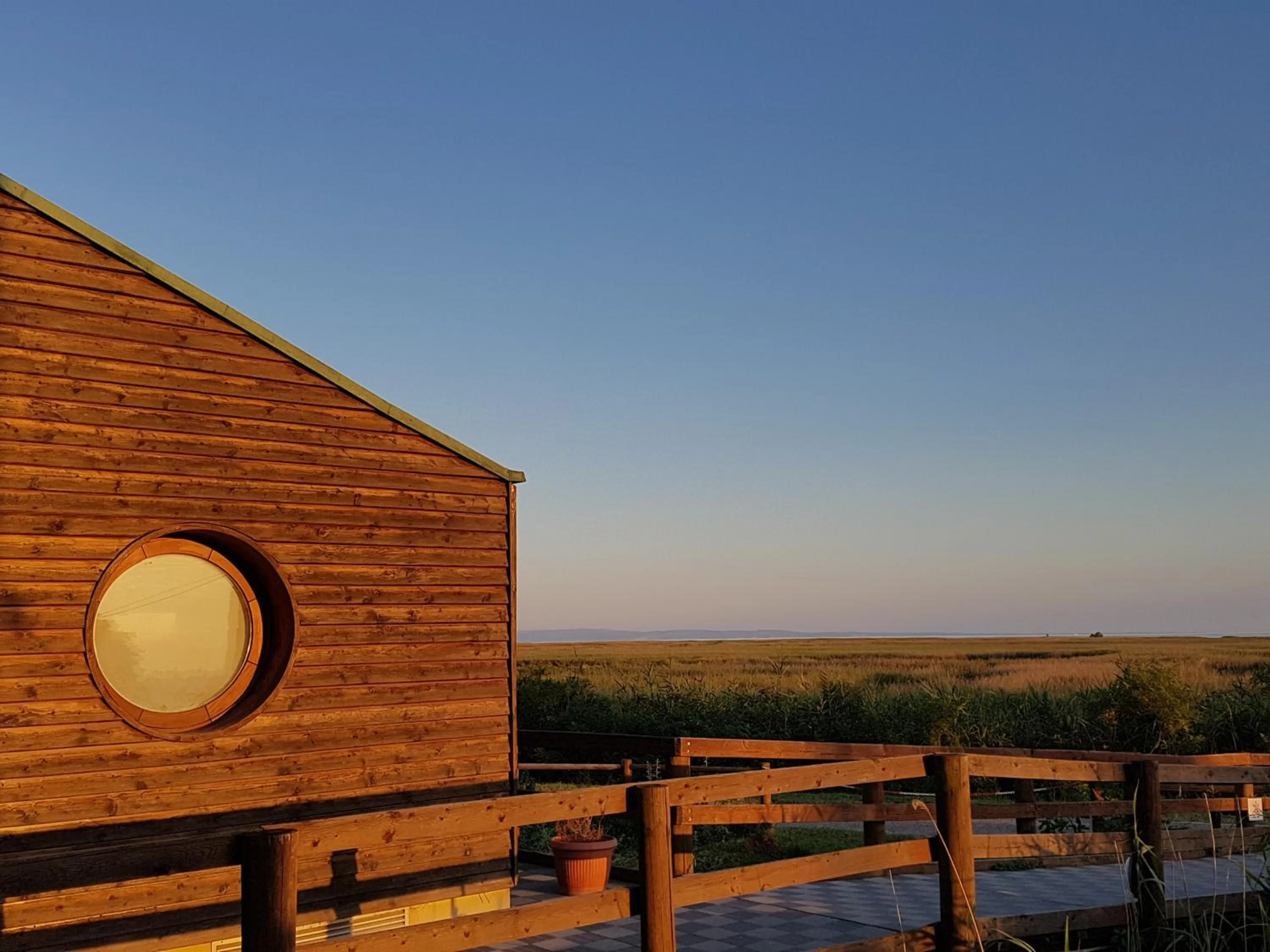 Sunset in Hotel Caneo